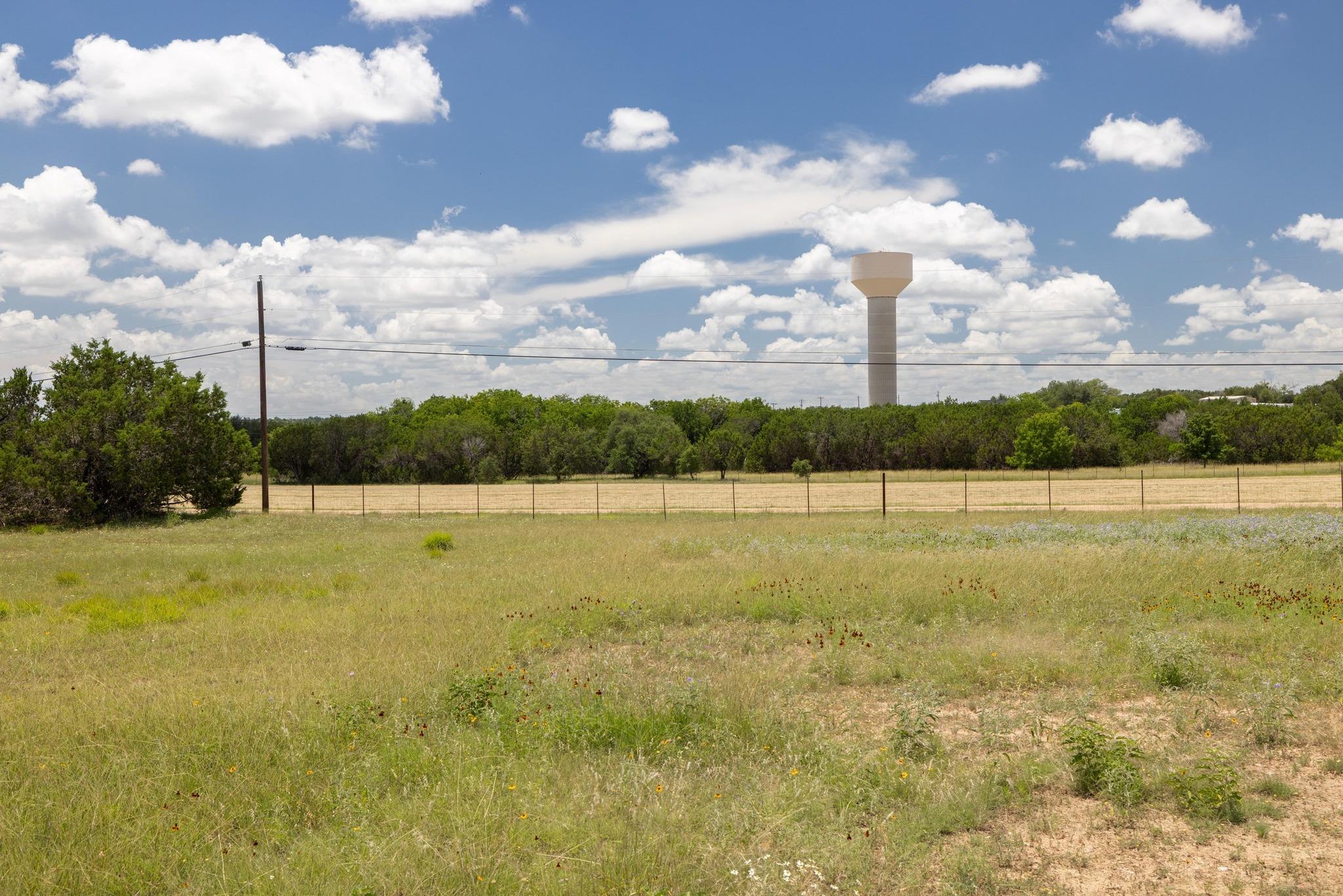 1959 County Road 200, Liberty Hill, TX 78642