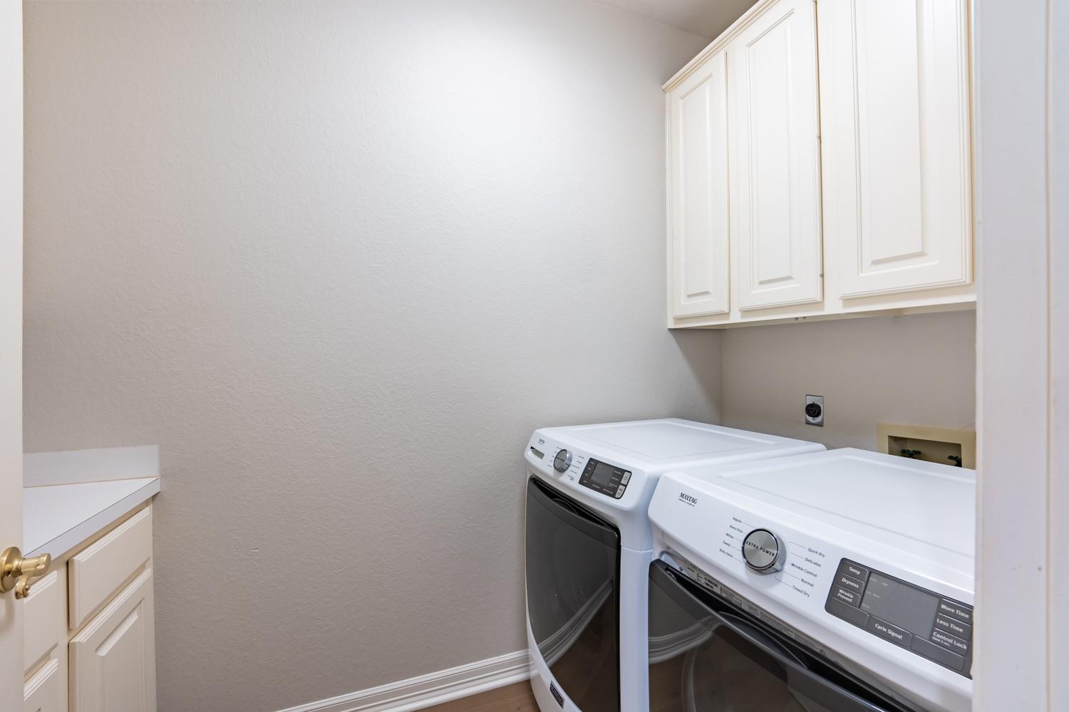 7916 Yaupon Dr, Austin, TX 78759