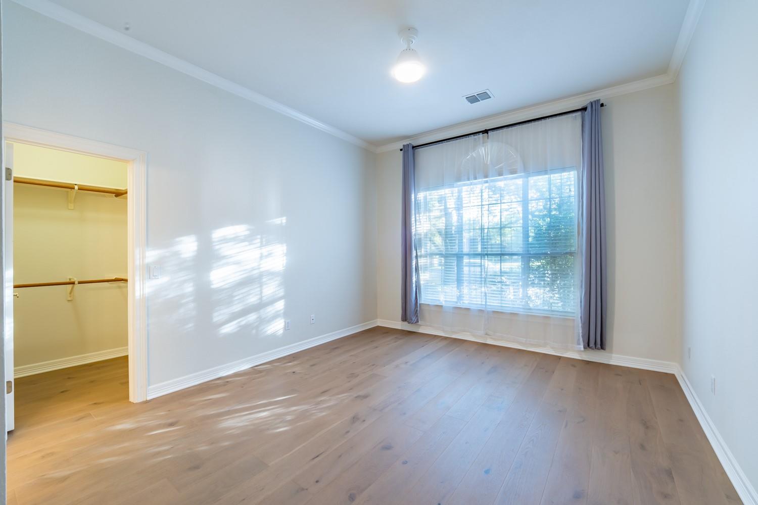 7916 Yaupon Dr, Austin, TX 78759