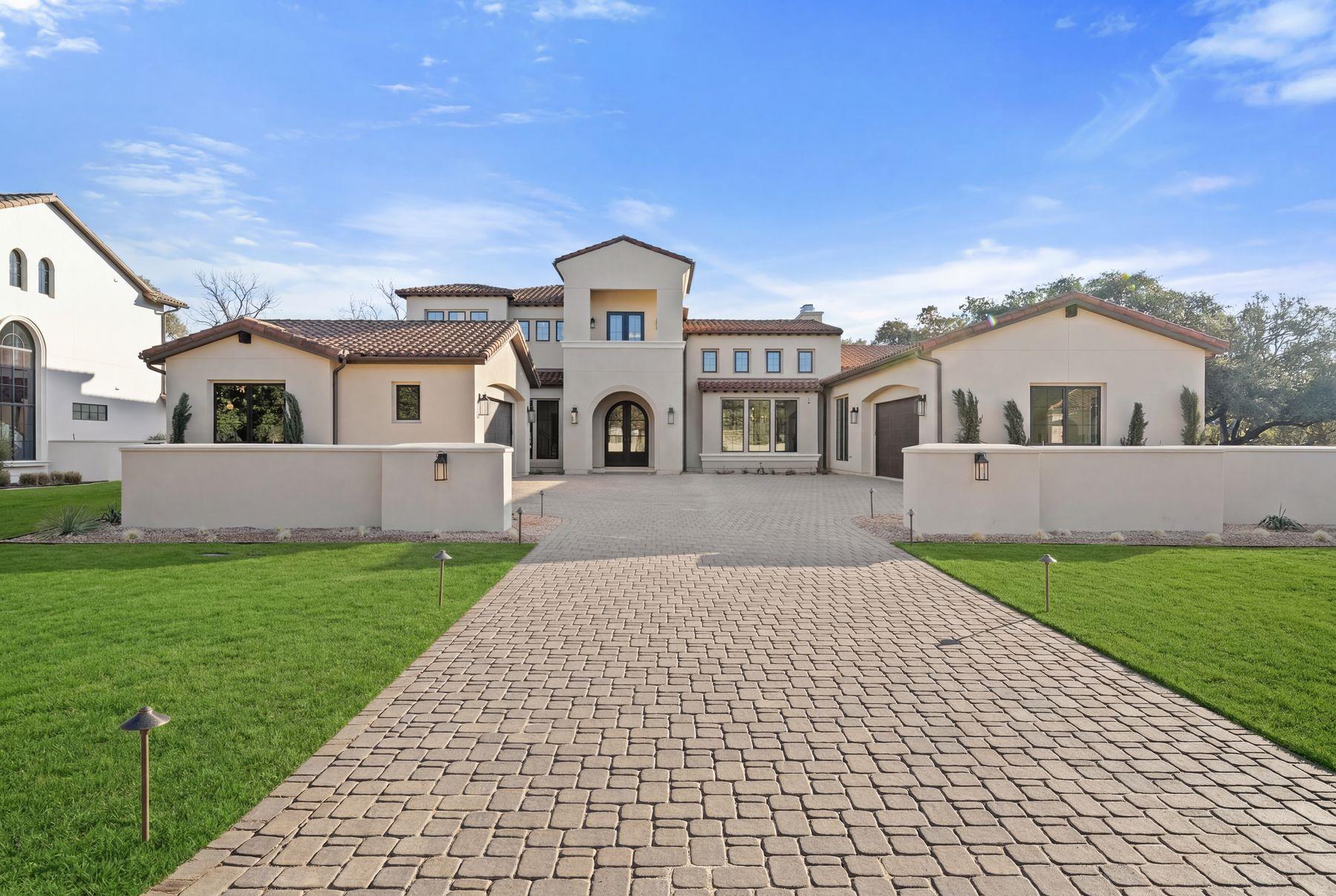 240 La Serena Loop, Horseshoe Bay, TX 78657