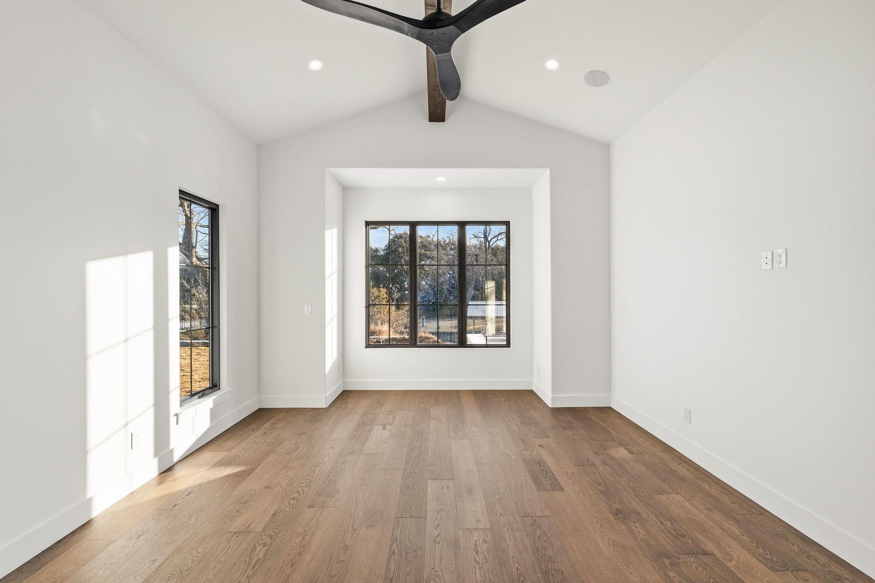 240 La Serena Loop, Horseshoe Bay, TX 78657