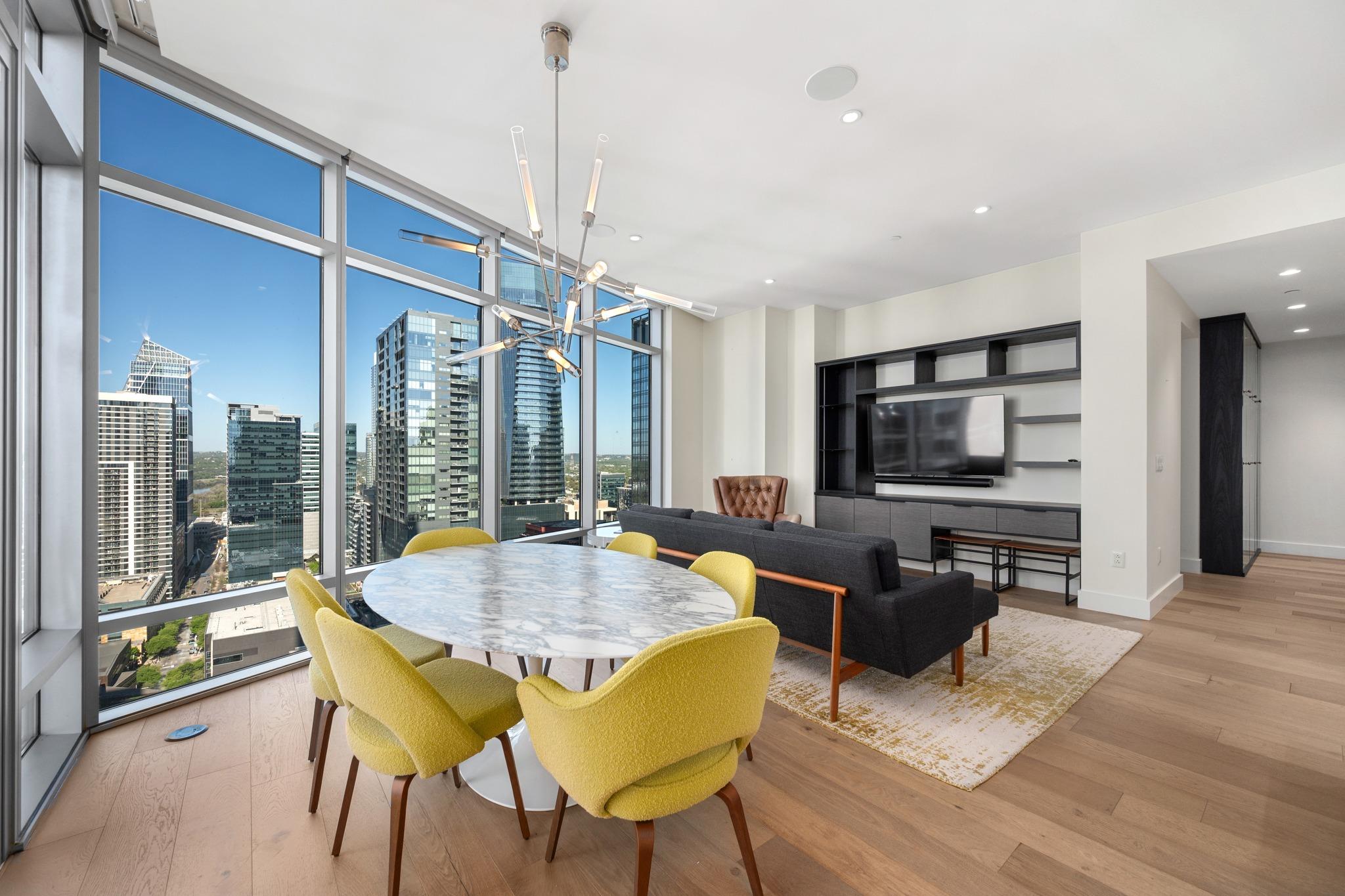 200 Congress Ave # 26C, Austin, TX 78701