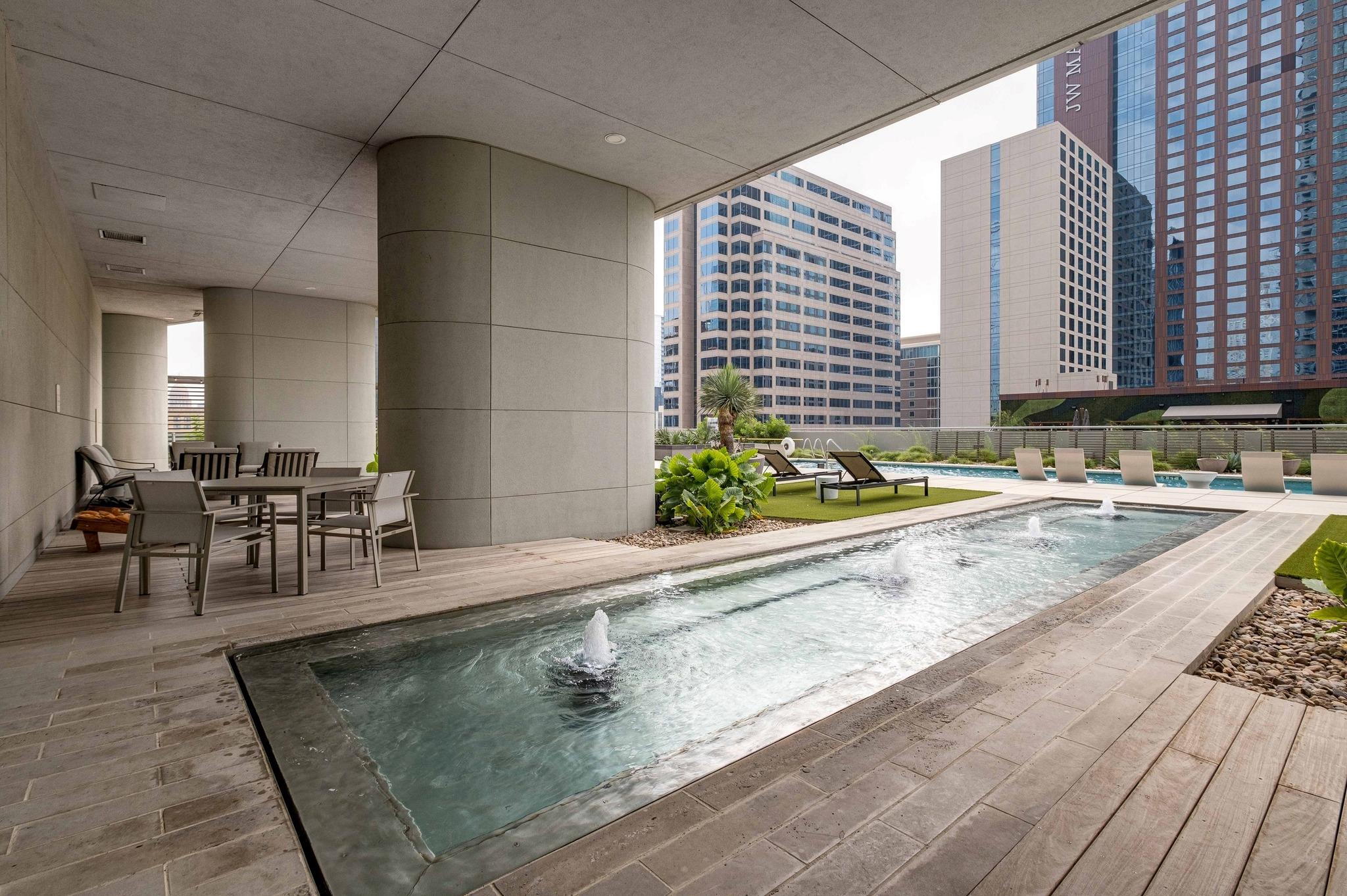 200 Congress Ave # 26C, Austin, TX 78701