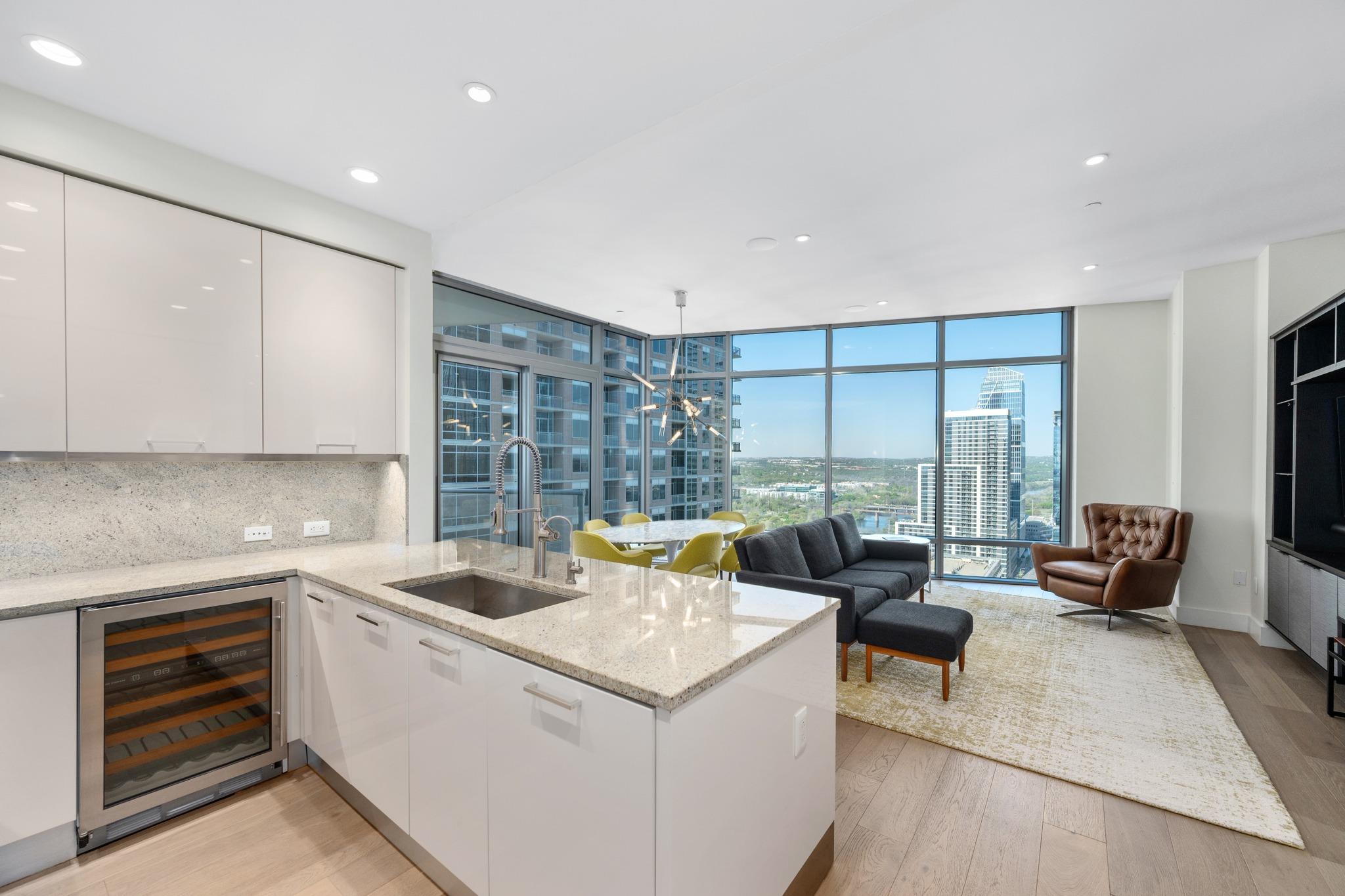 200 Congress Ave # 26C, Austin, TX 78701