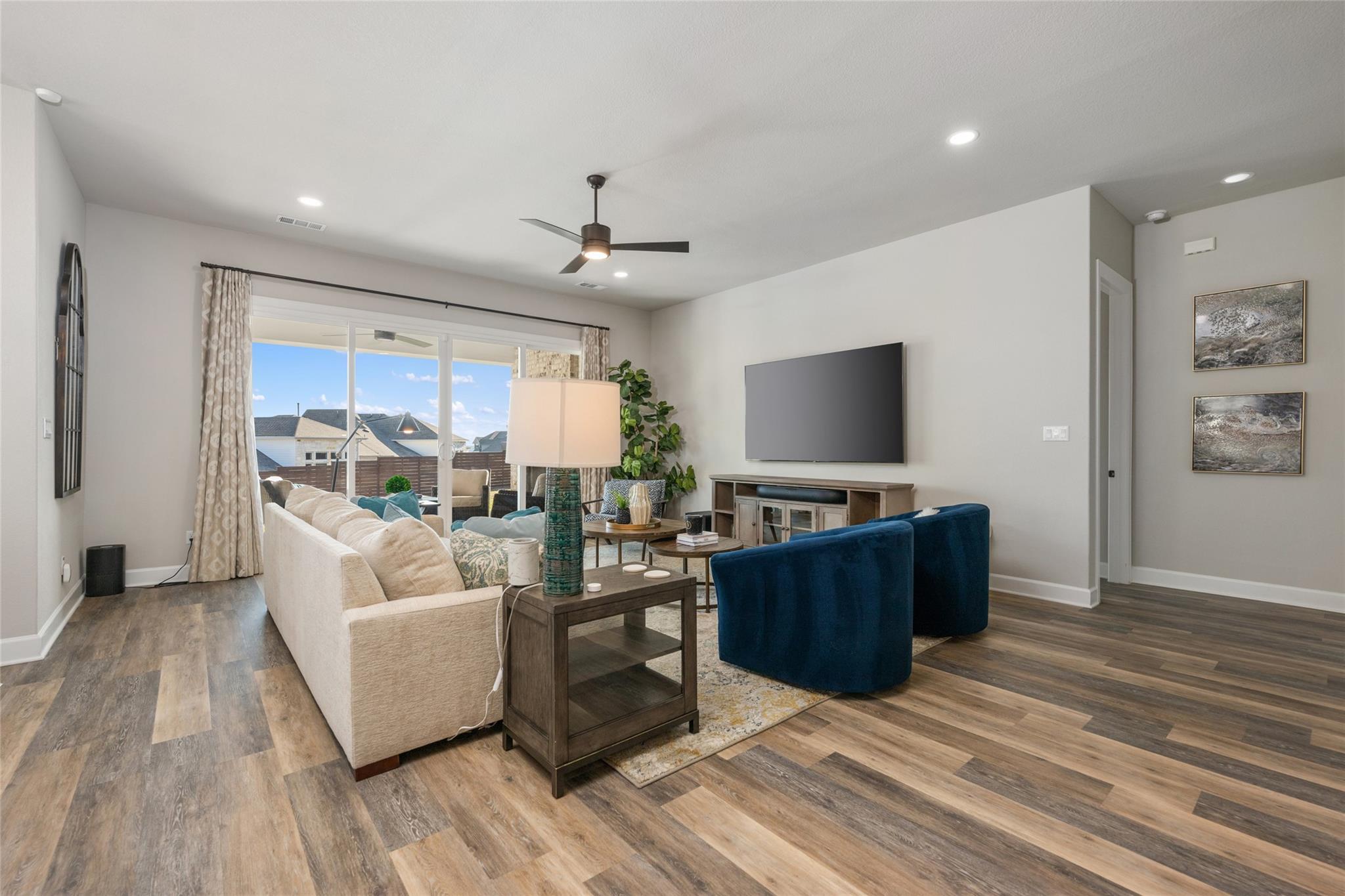 16913 Roselin Dr, Austin, TX 78738