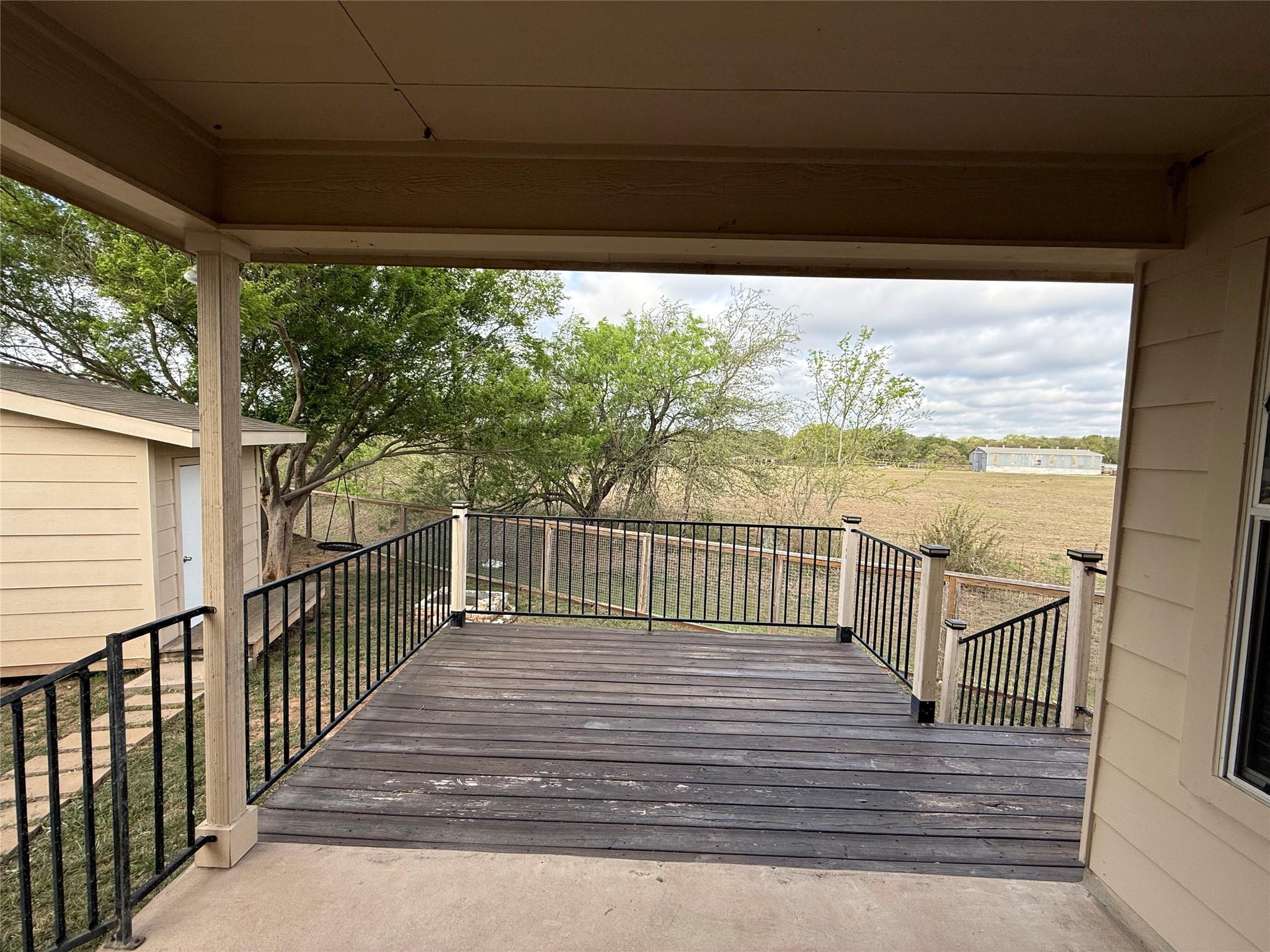 11524 Ashbrook Dr, Manchaca, TX 78652