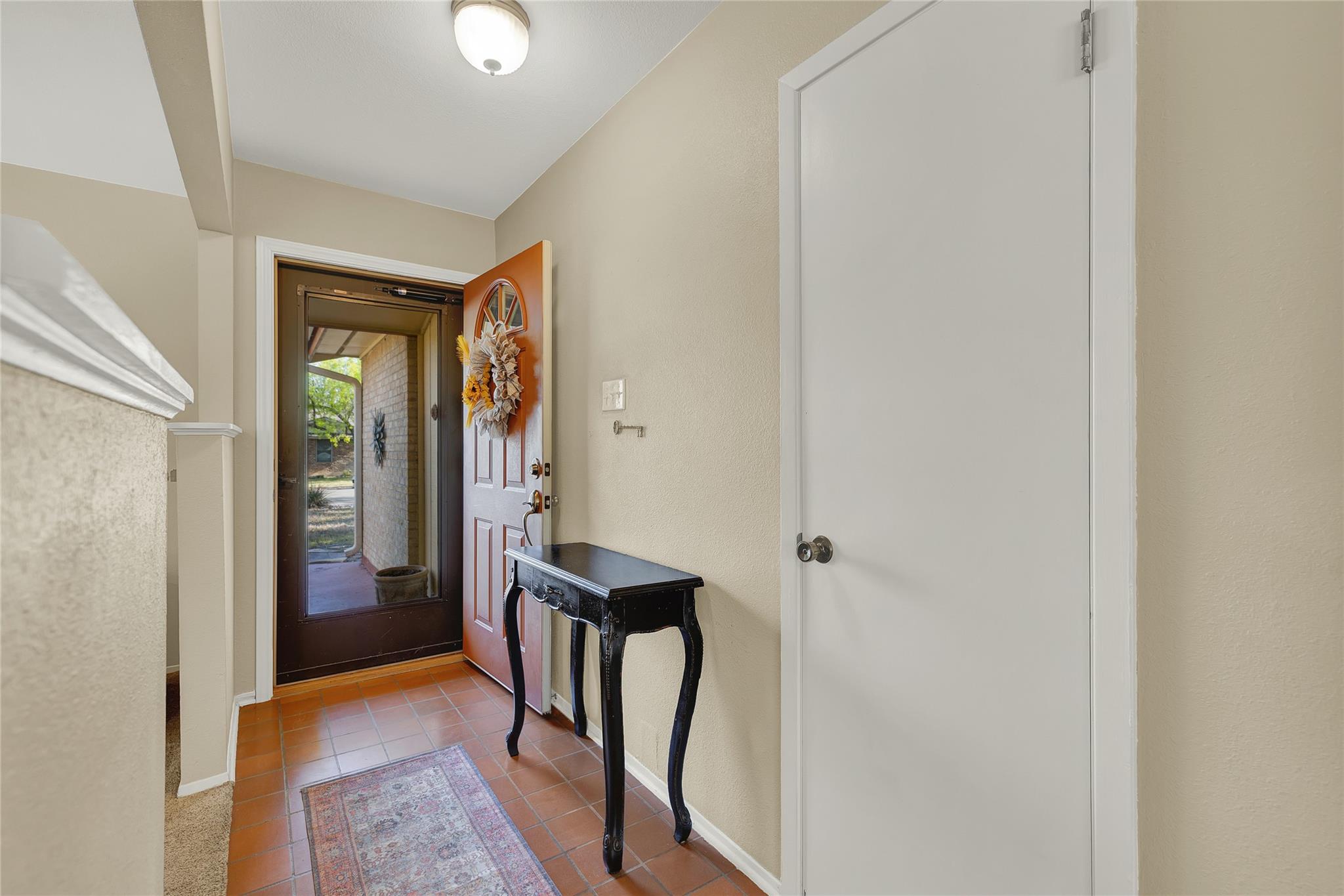 137 Chaparral St, San Marcos, TX 78666