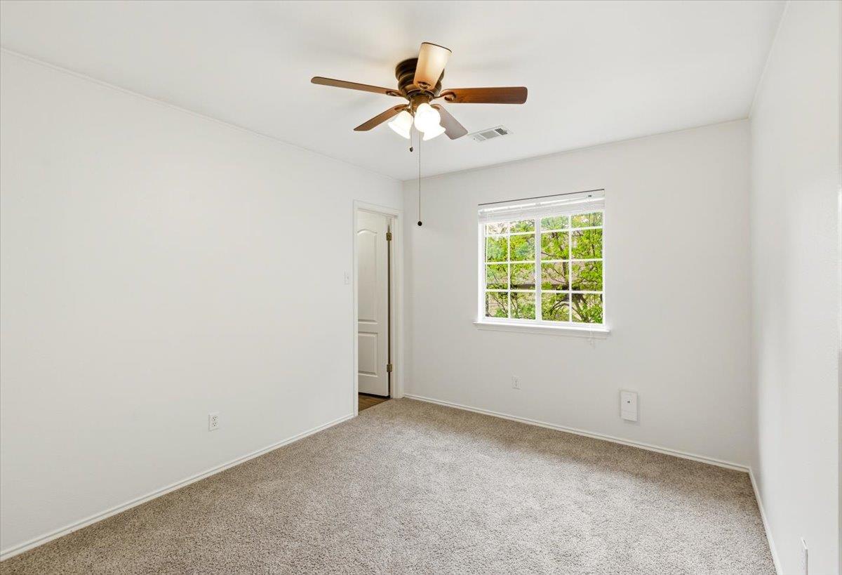 1710 Amber Skyway Cv, Round Rock, TX 78665