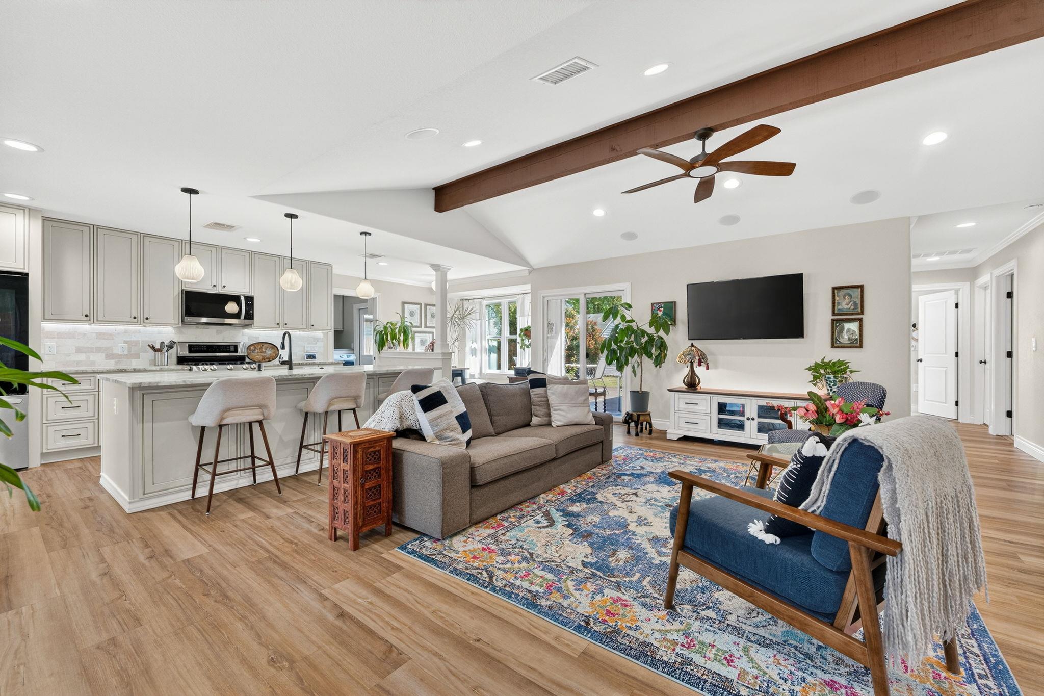 8611 Winding Walk, Austin, TX 78757