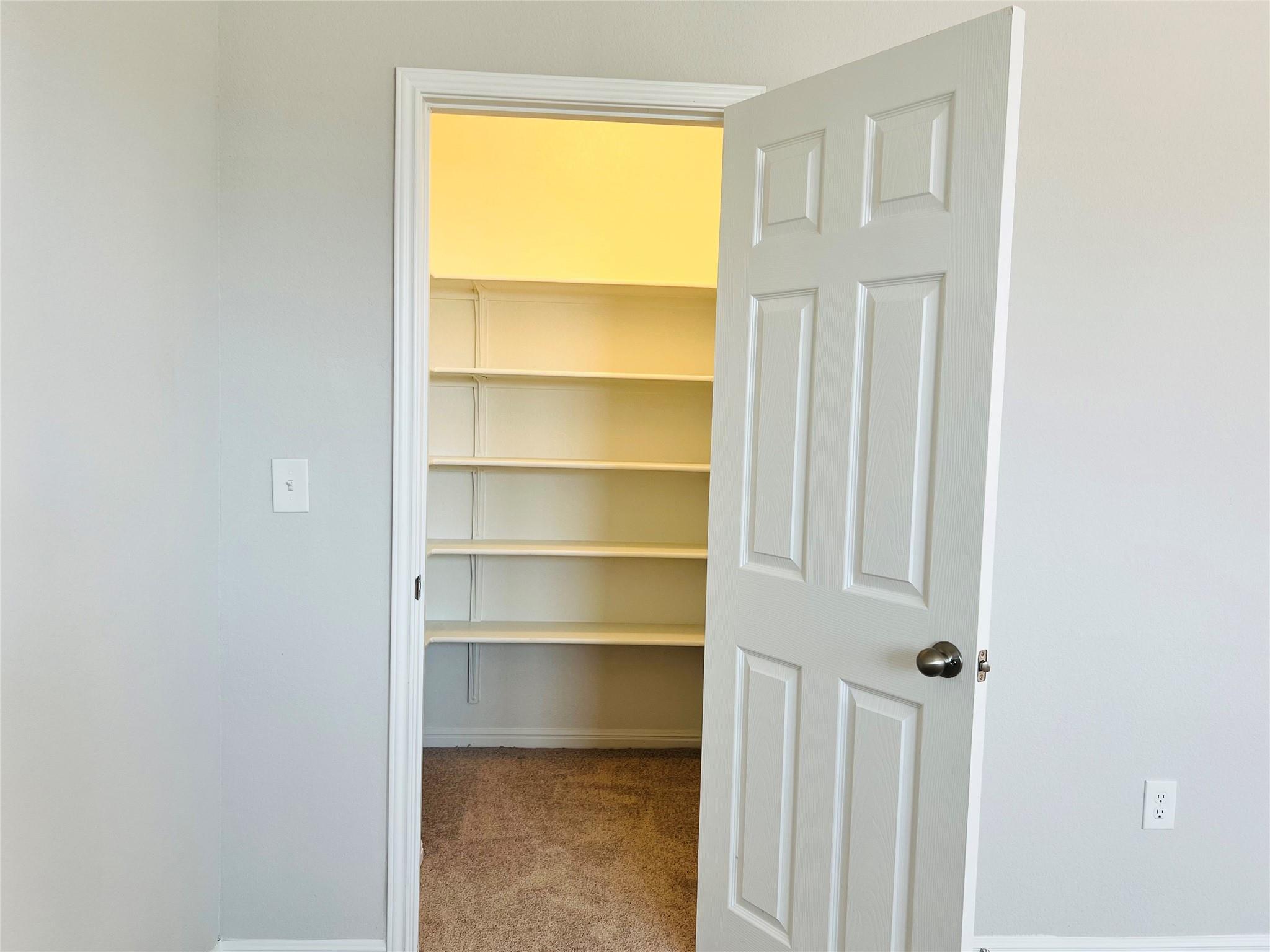 136 Macarthur Dr, Leander, TX 78641