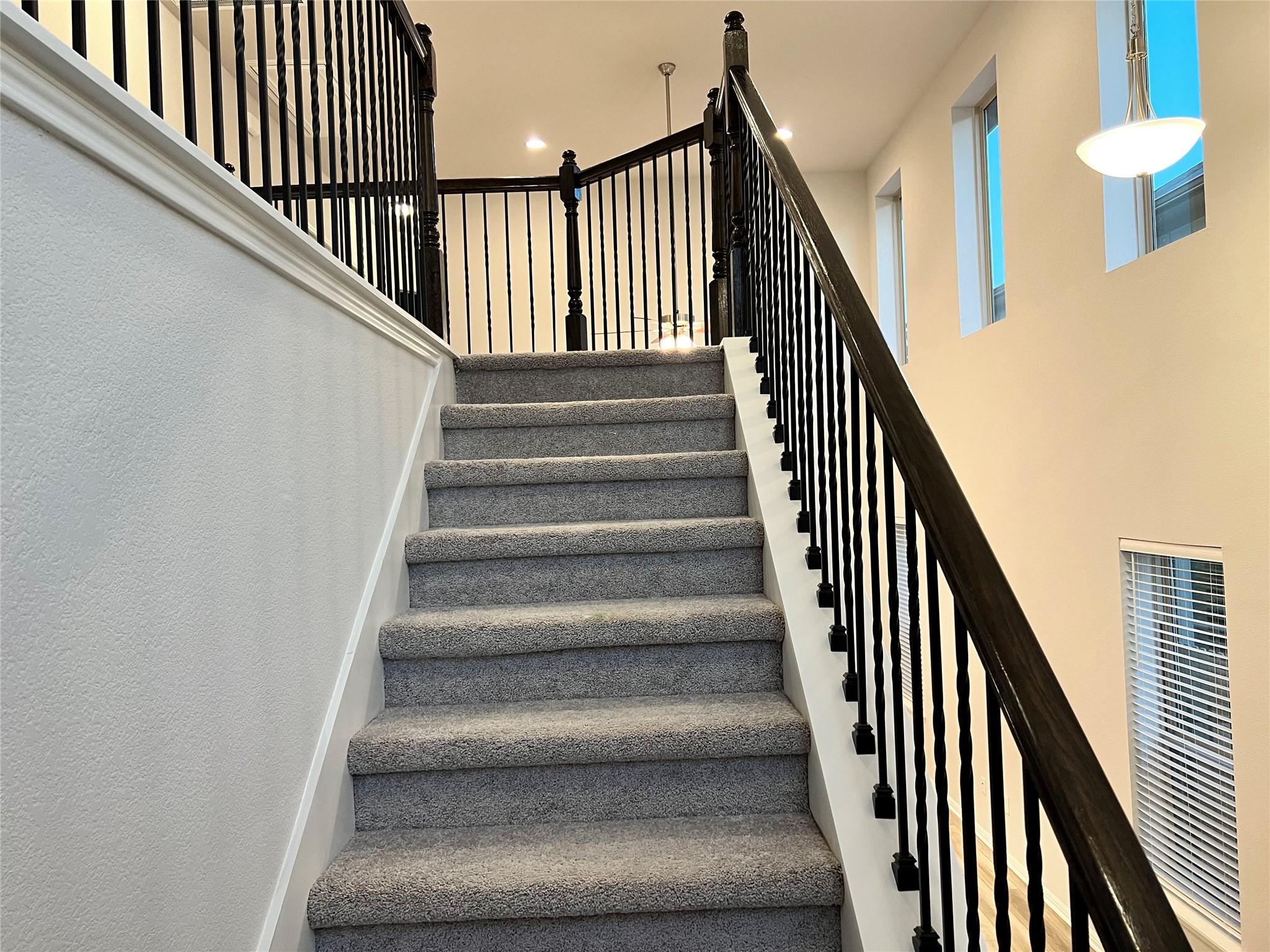 136 Macarthur Dr, Leander, TX 78641