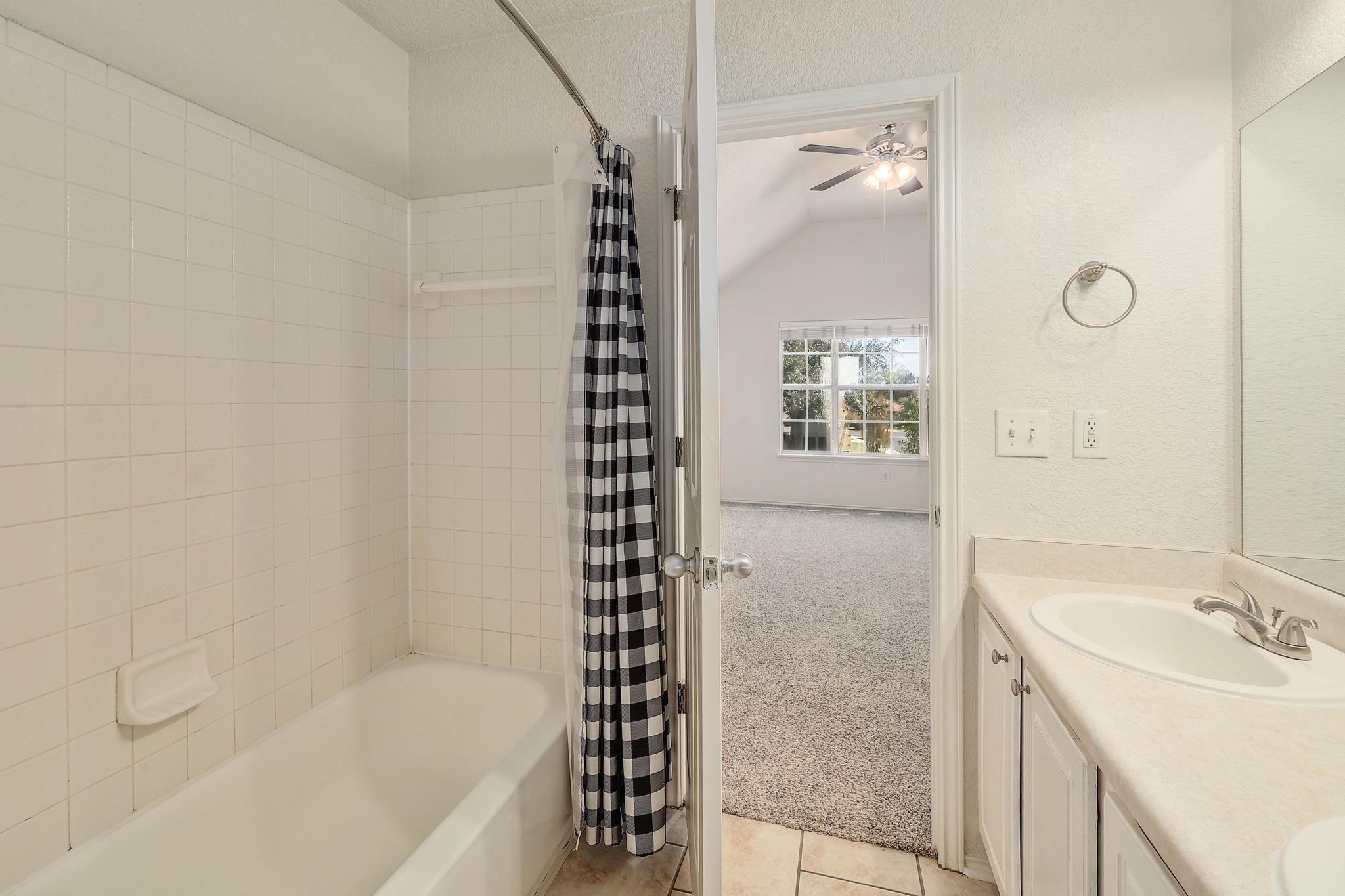 108 Prairie Springs Cv, Georgetown, TX 78626