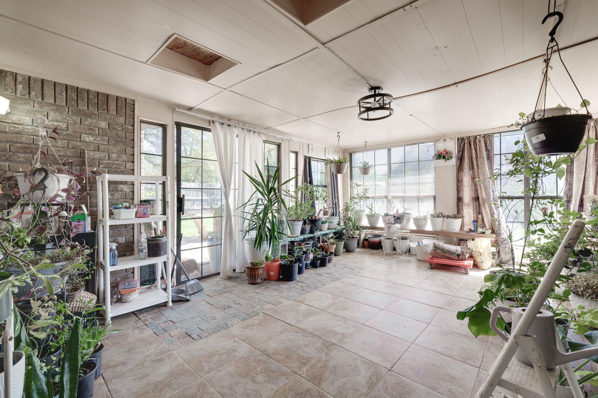 1402 Hawk Trl, Copperas Cove, TX 76522