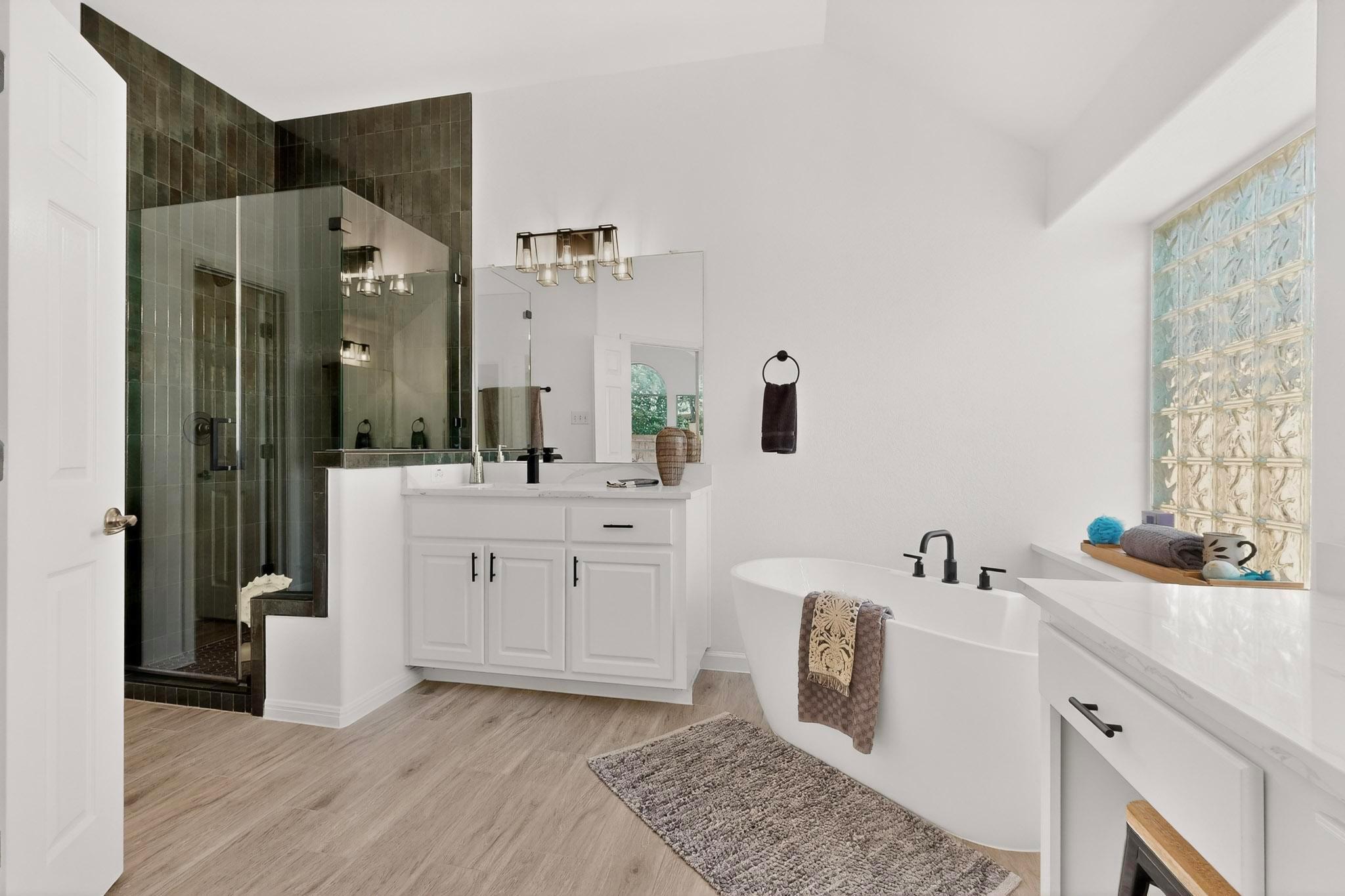 9721 Ria's Way, Austin, TX 78717