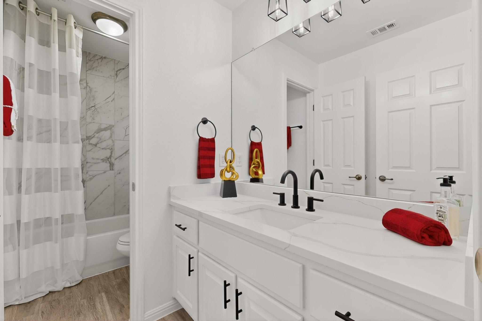 9721 Ria's Way, Austin, TX 78717