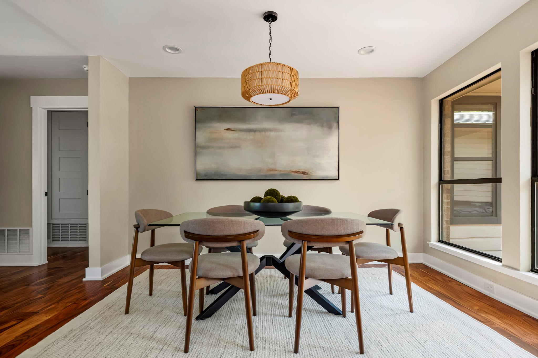 1701 Cresthaven Dr, Austin, TX 78704