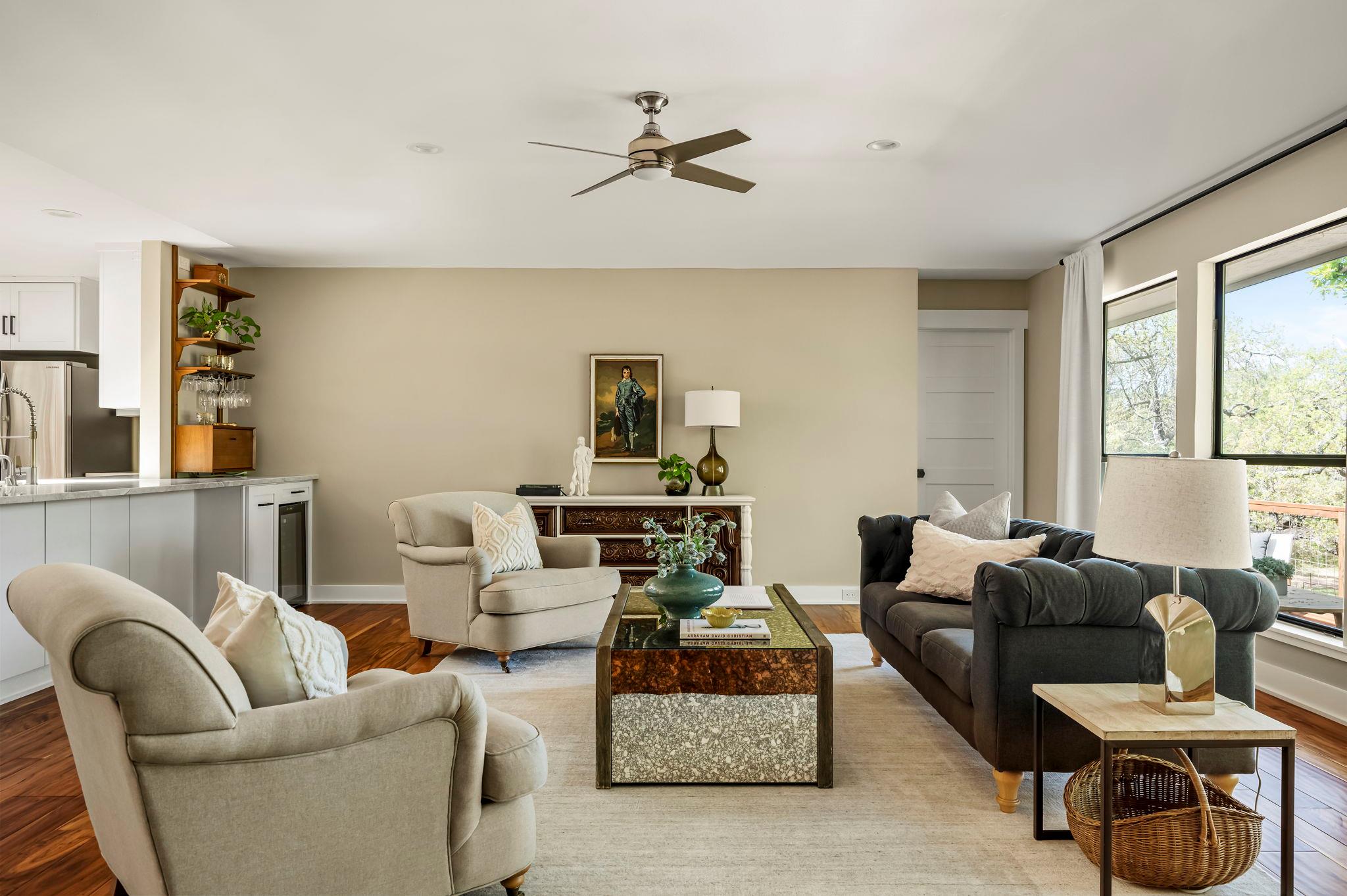 1701 Cresthaven Dr, Austin, TX 78704