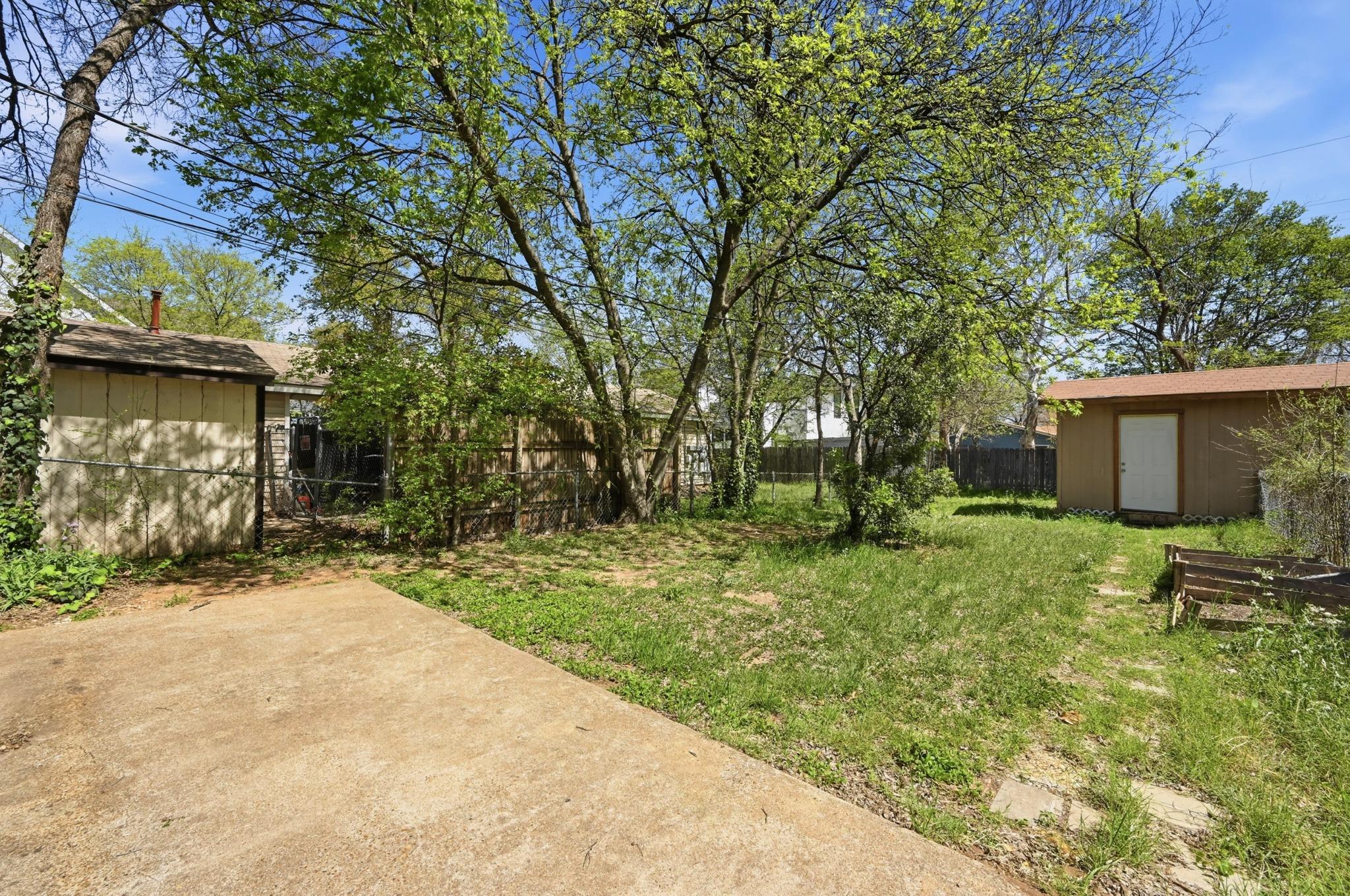8011 Lazy Ln # B, Austin, TX 78757