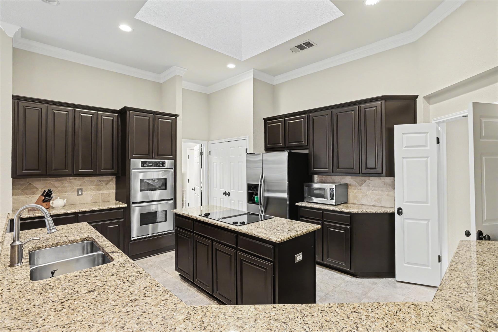 30416 Berry Creek Dr, Georgetown, TX 78628