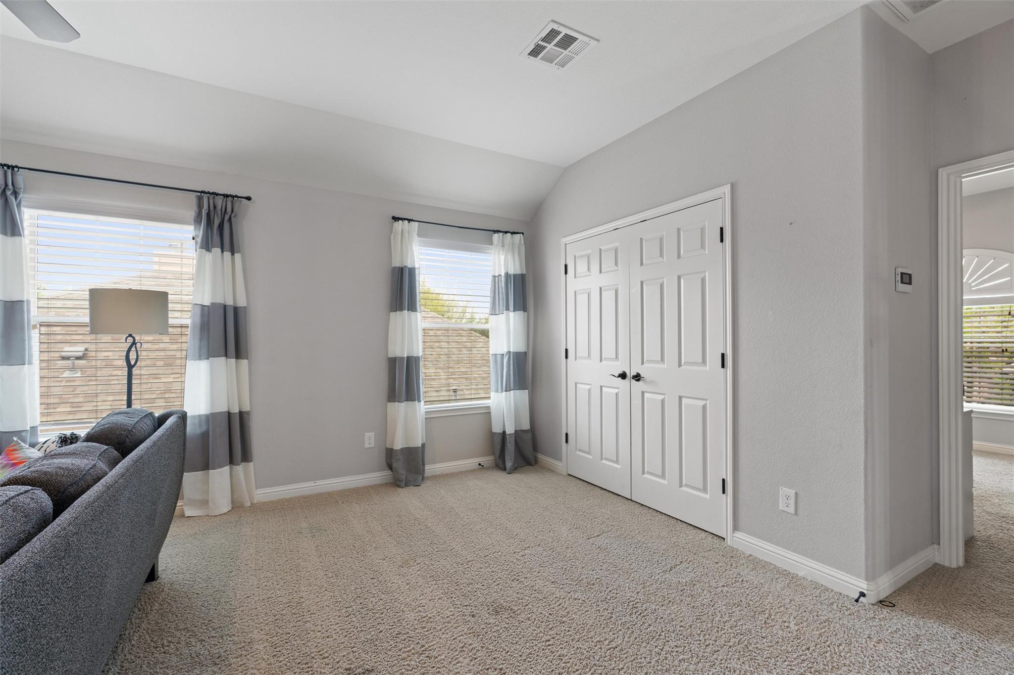 144 Copper Lake Ln, Georgetown, TX 78628