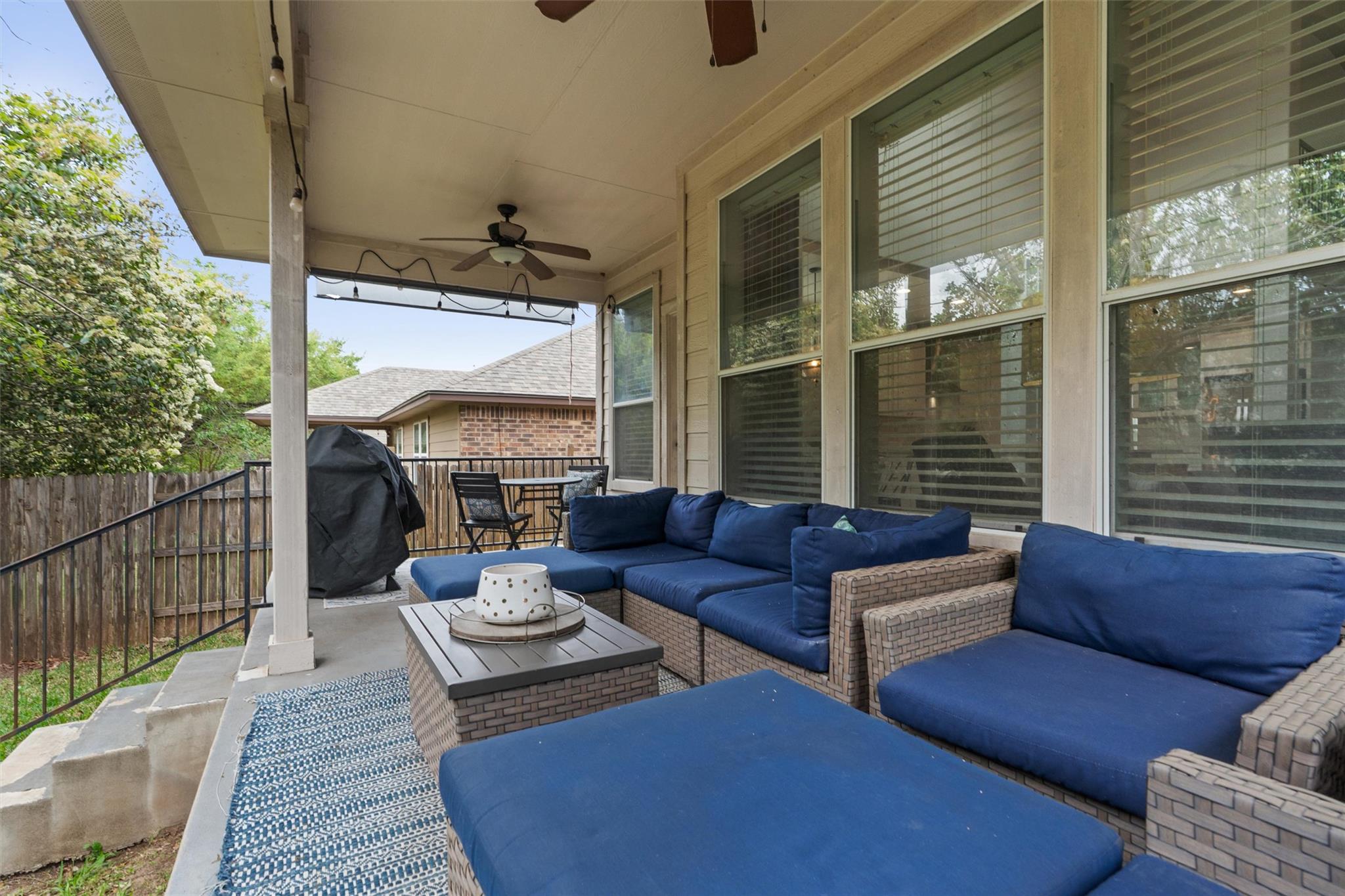 144 Copper Lake Ln, Georgetown, TX 78628