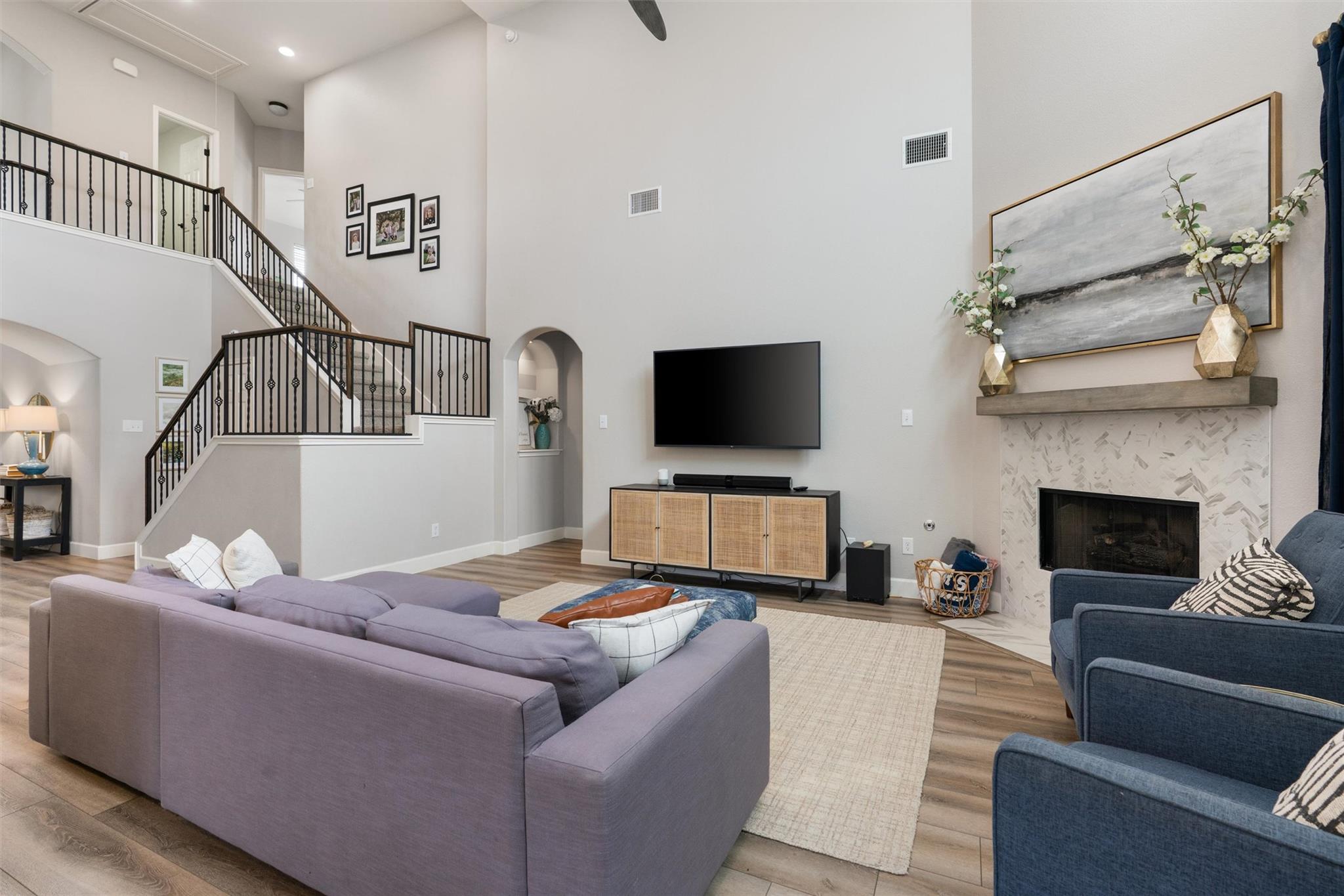 144 Copper Lake Ln, Georgetown, TX 78628