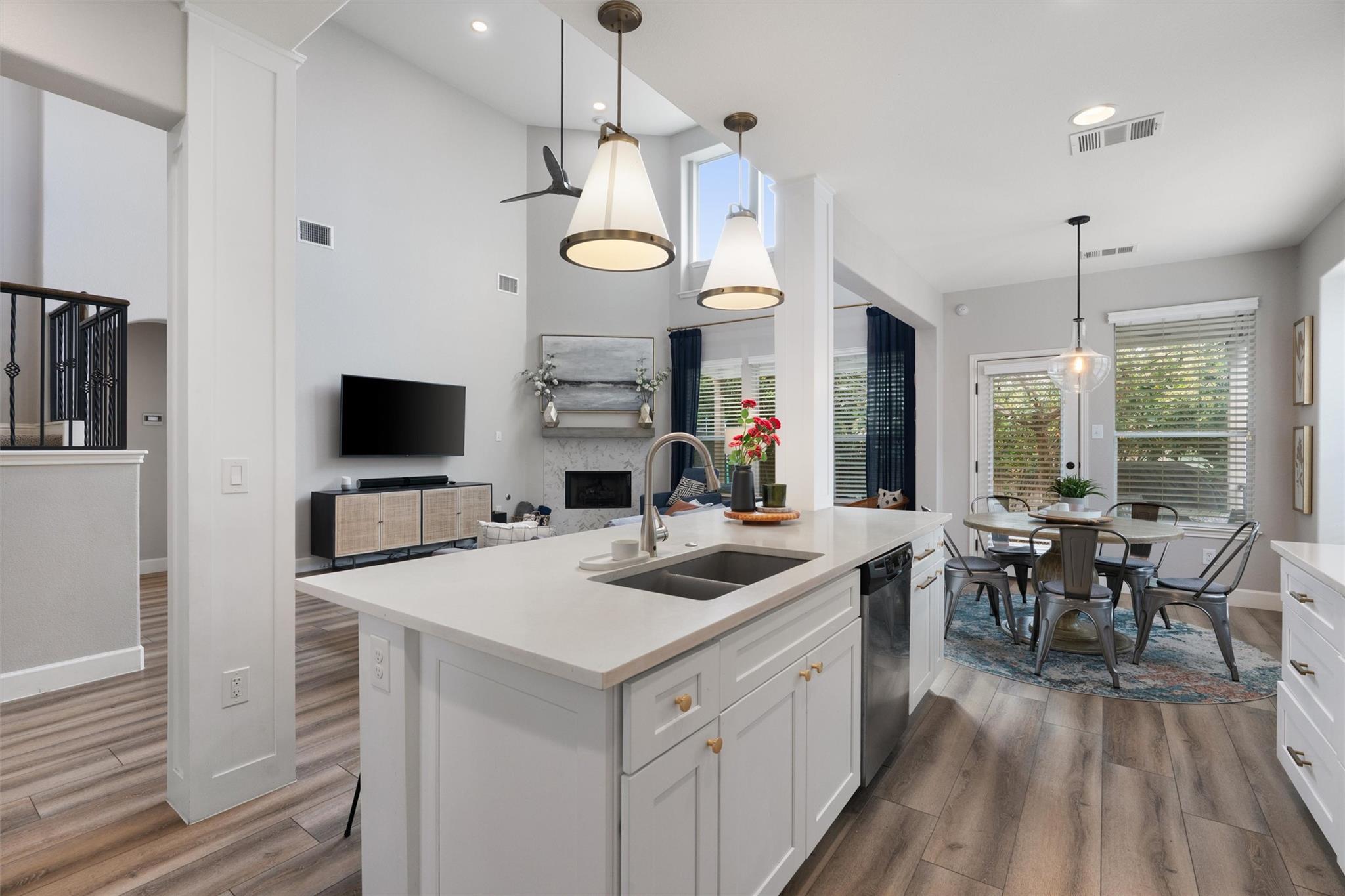 144 Copper Lake Ln, Georgetown, TX 78628