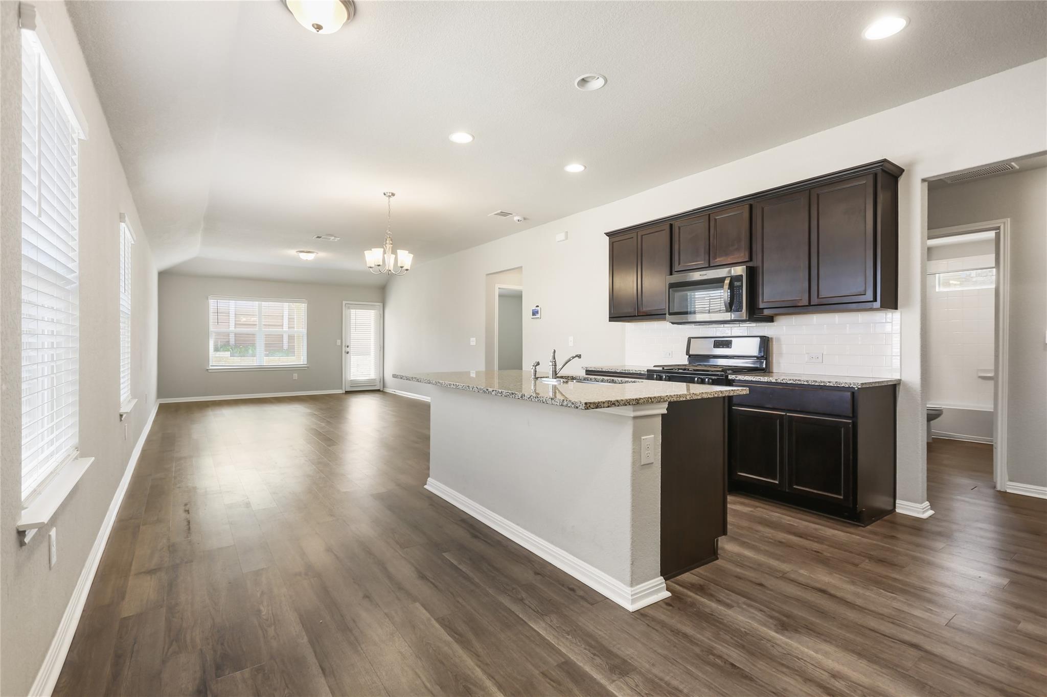 201 Frederick Dr, Georgetown, TX 78626