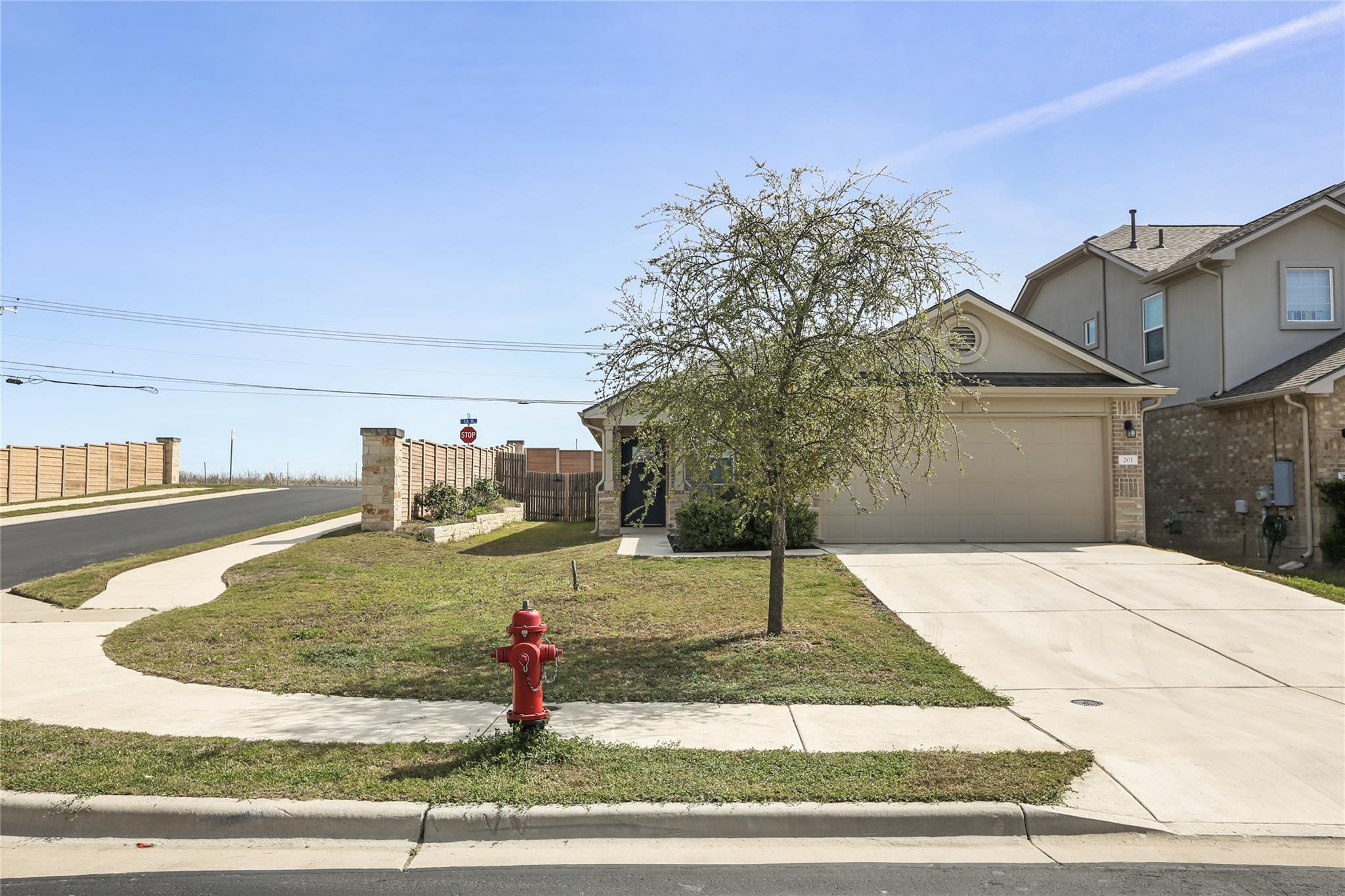 201 Frederick Dr, Georgetown, TX 78626