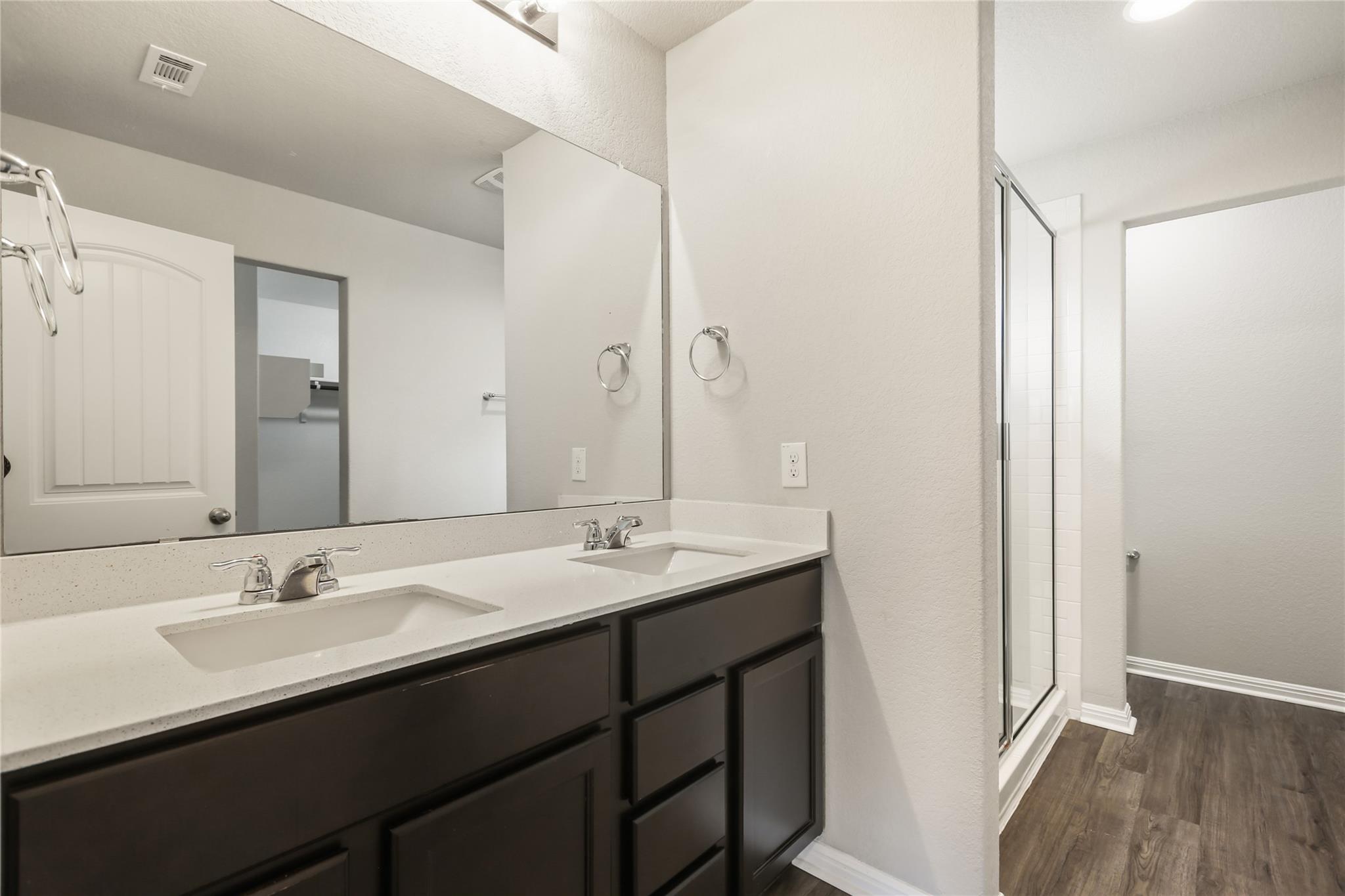 201 Frederick Dr, Georgetown, TX 78626