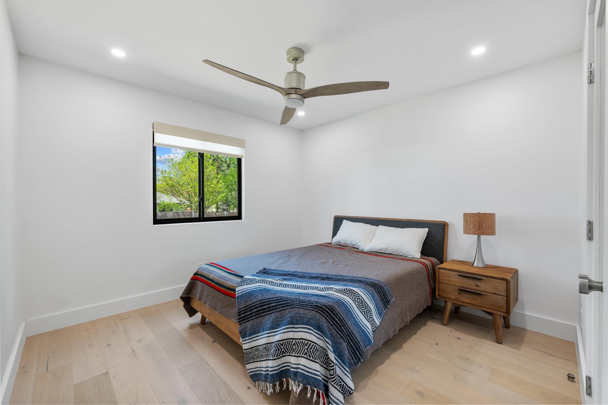 7504 Whispering Oaks Dr, Austin, TX 78745