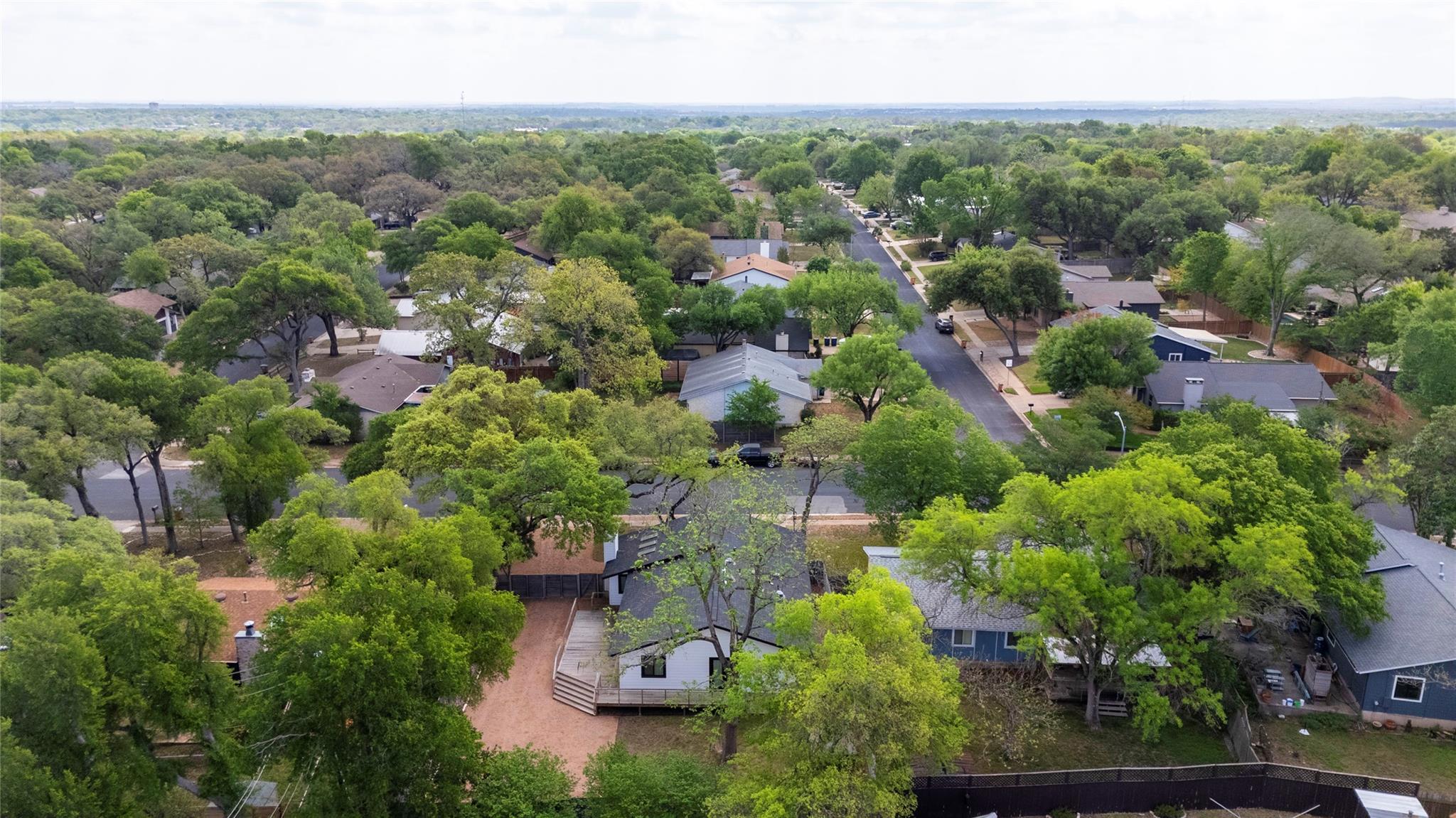 7504 Whispering Oaks Dr, Austin, TX 78745
