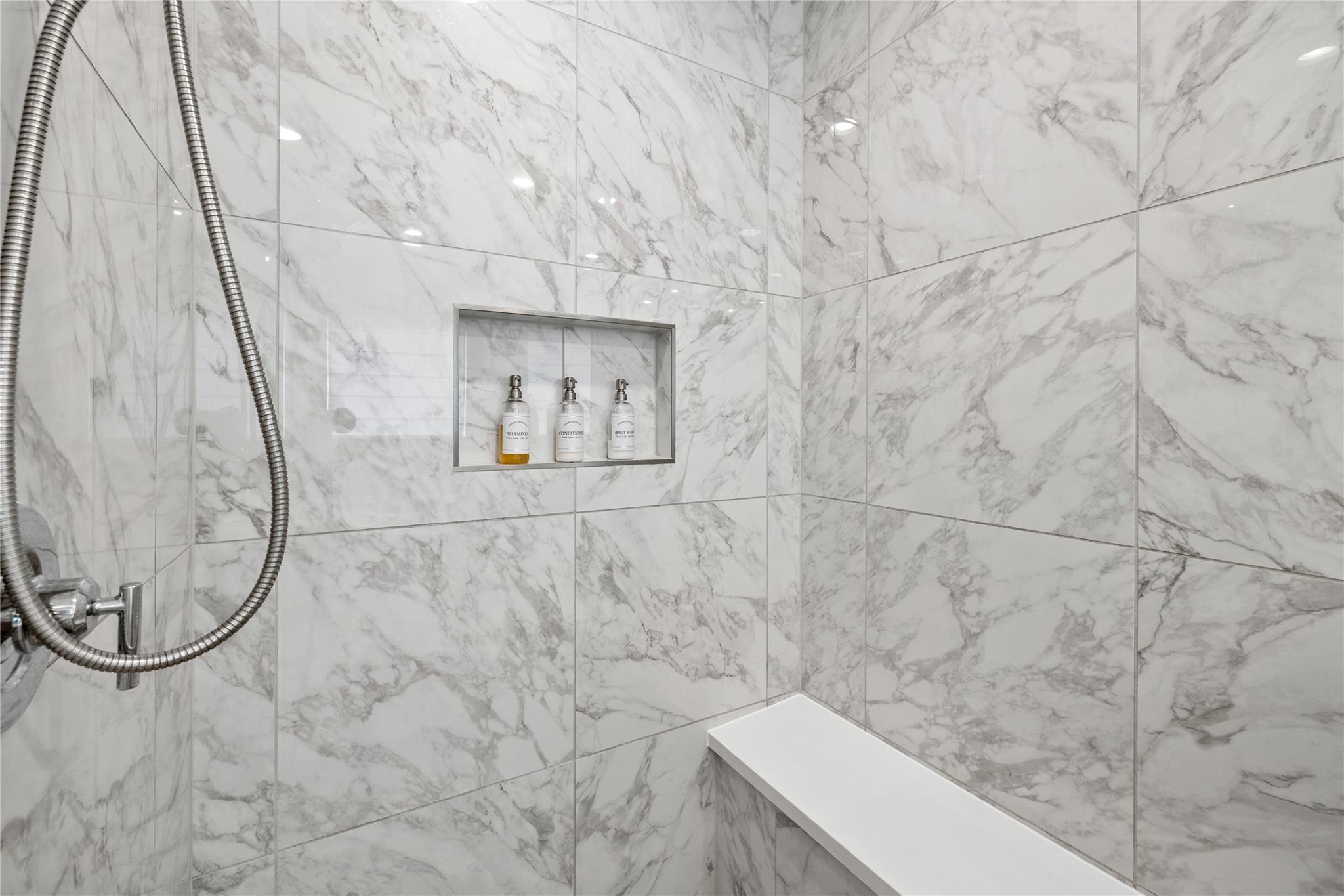 516 Moonlit Stream Pass, Dripping Springs, TX 78620