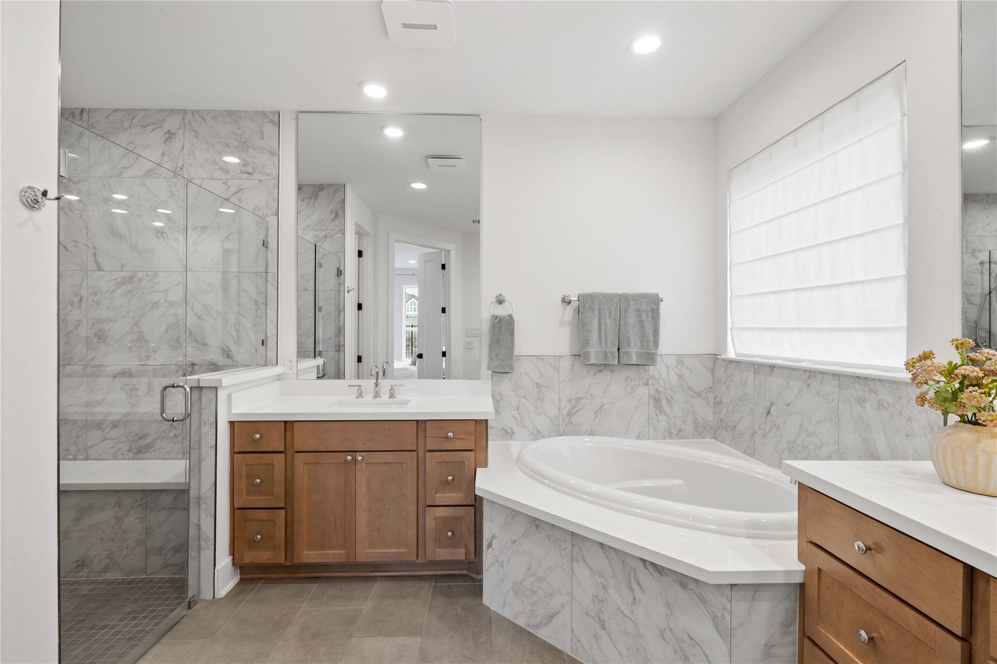 516 Moonlit Stream Pass, Dripping Springs, TX 78620