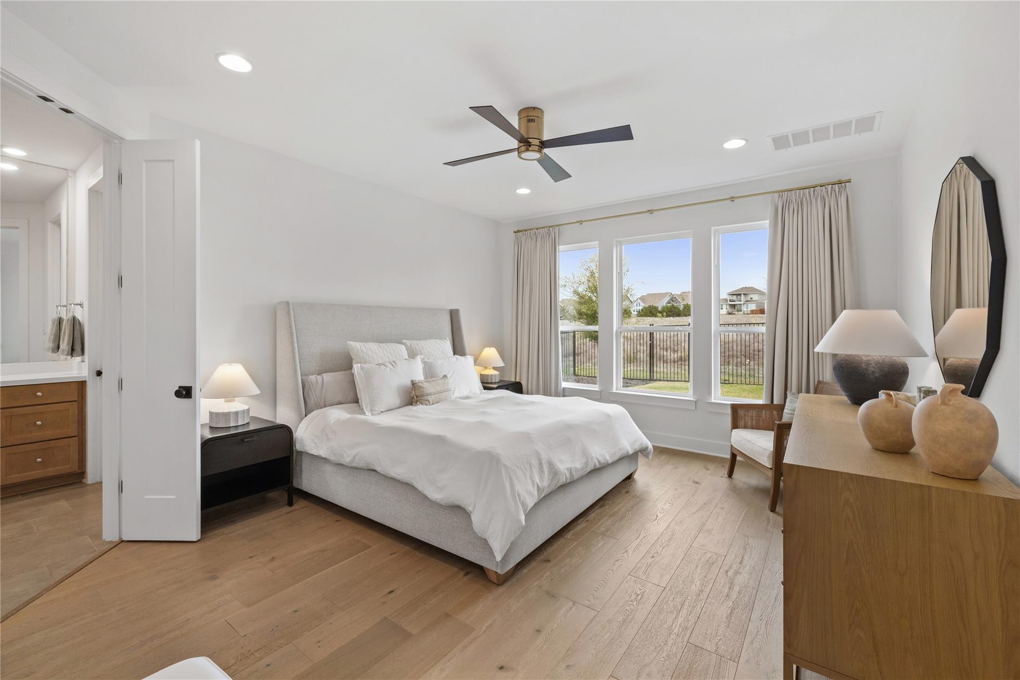 516 Moonlit Stream Pass, Dripping Springs, TX 78620