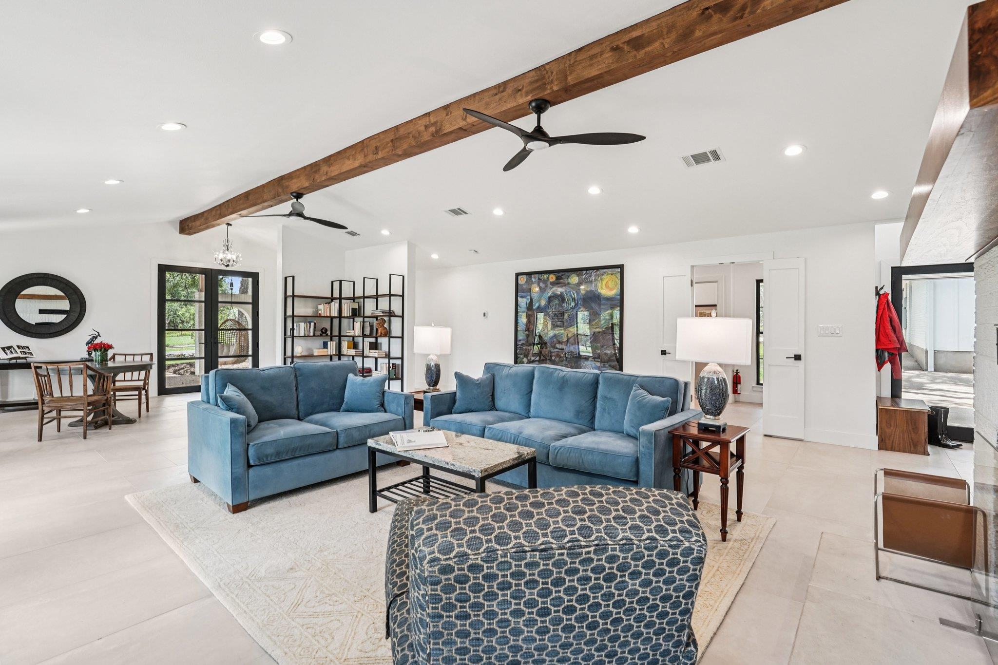 707 Harbor Dr, Georgetown, TX 78633