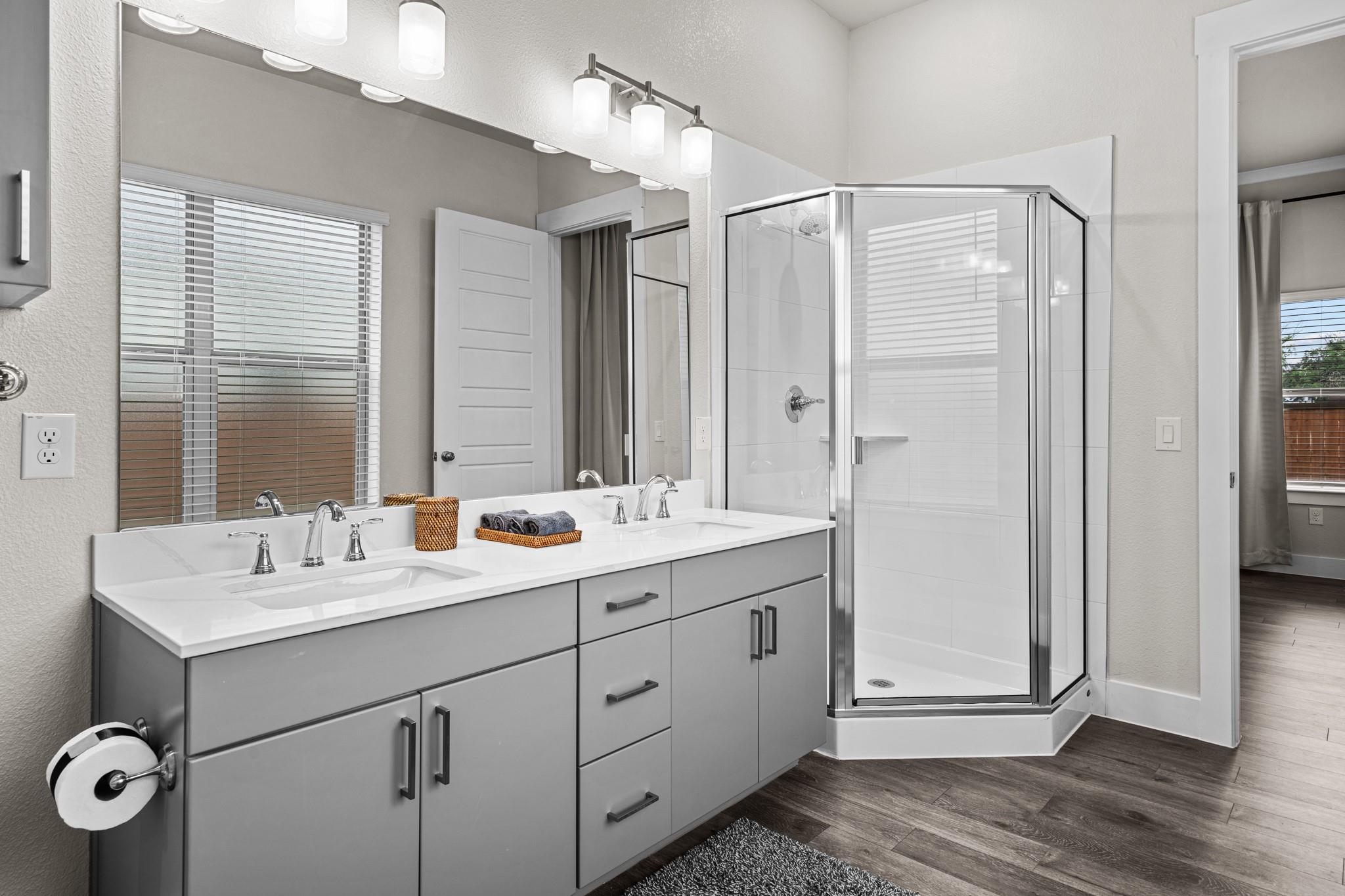 865 Limmer Loop # 813, Hutto, TX 78634