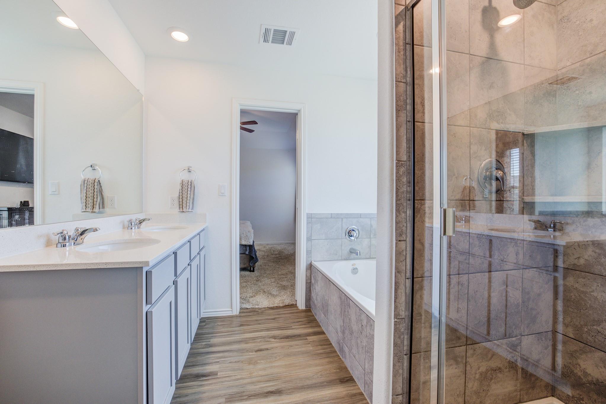 105 Isaac Millsaps Trl, Bastrop, TX 78602