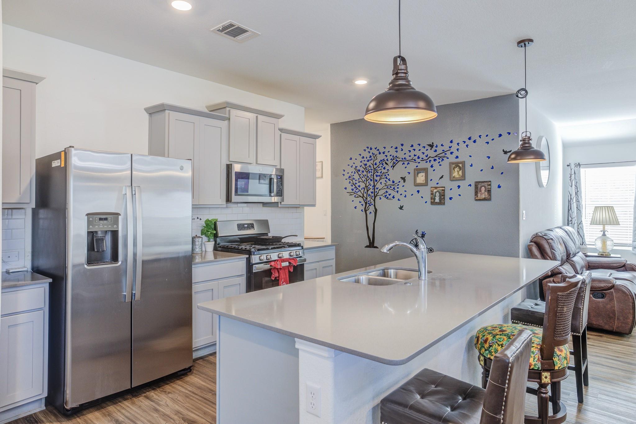 105 Isaac Millsaps Trl, Bastrop, TX 78602