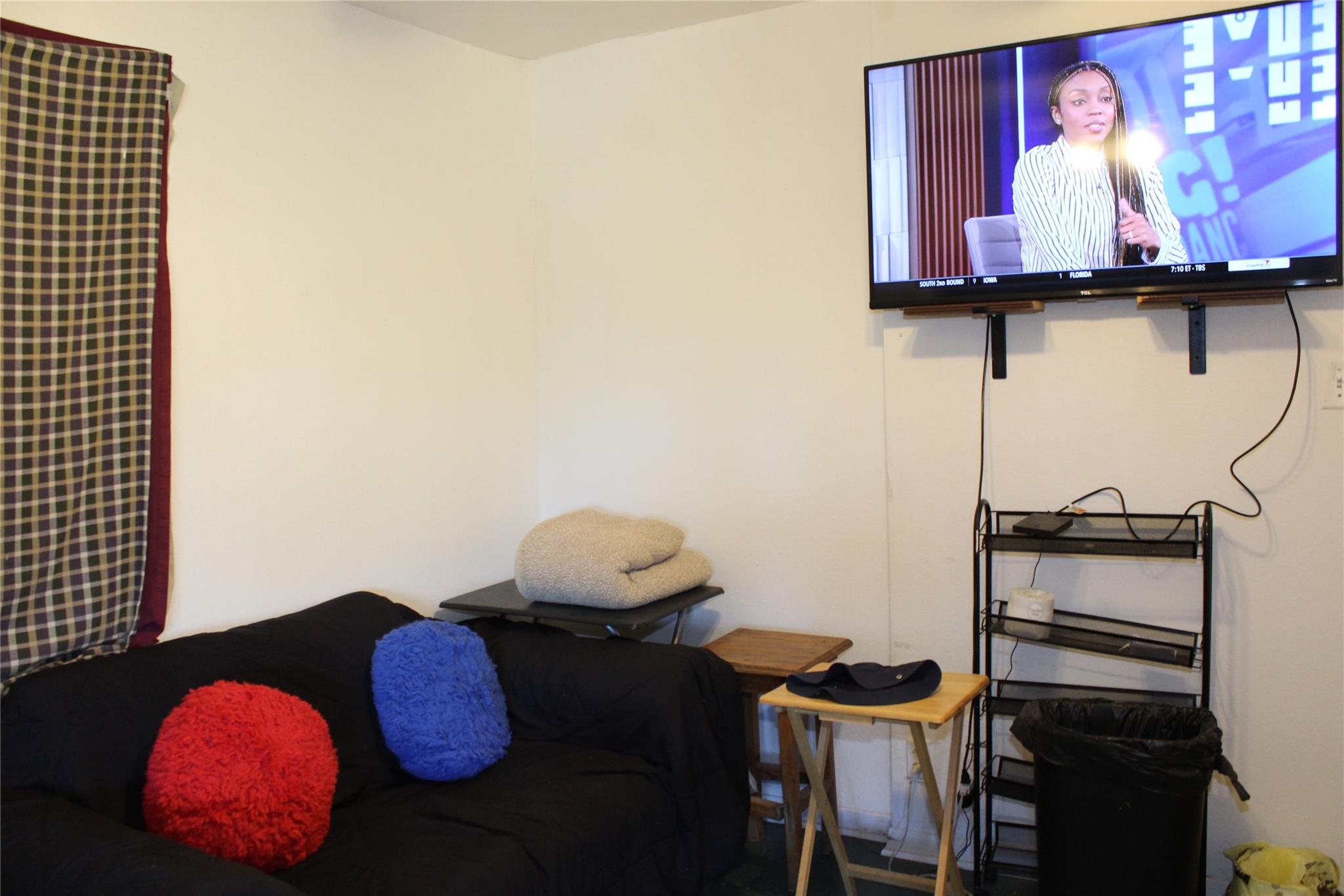 1414 Vargas Rd, Austin, TX 78741