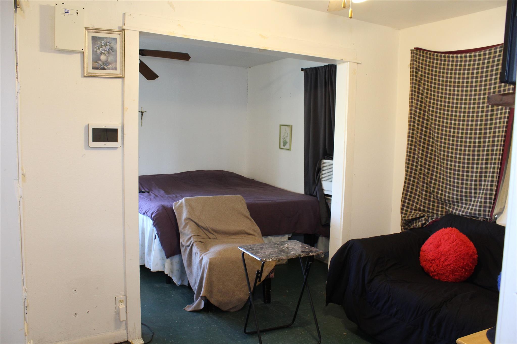 1414 Vargas Rd, Austin, TX 78741