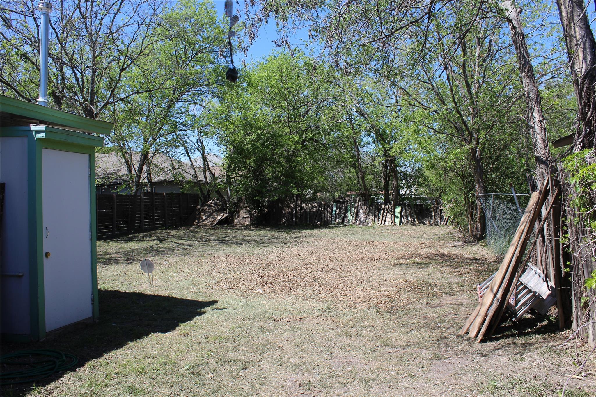 1414 Vargas Rd, Austin, TX 78741