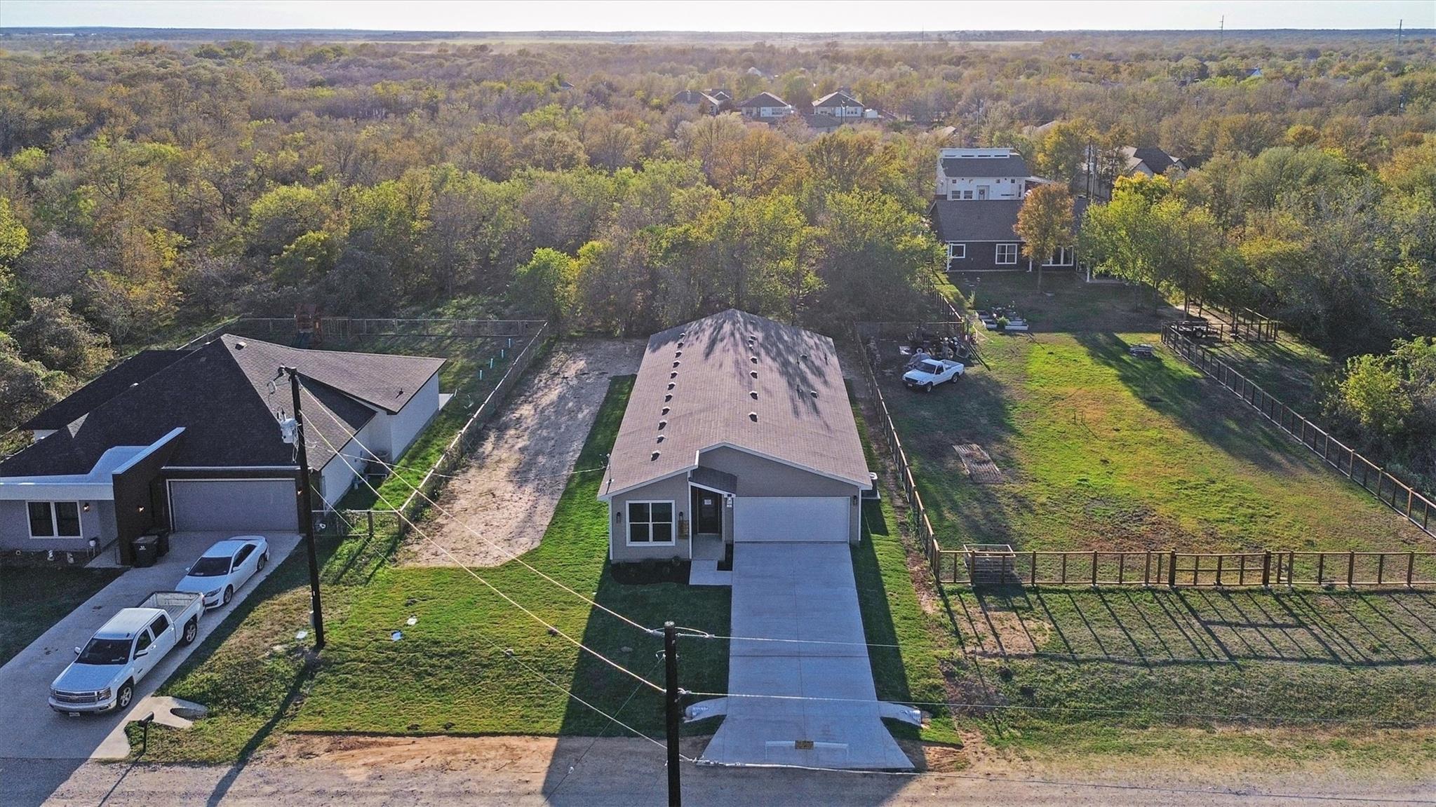 151 Kawainui Ln, Bastrop, TX 78602