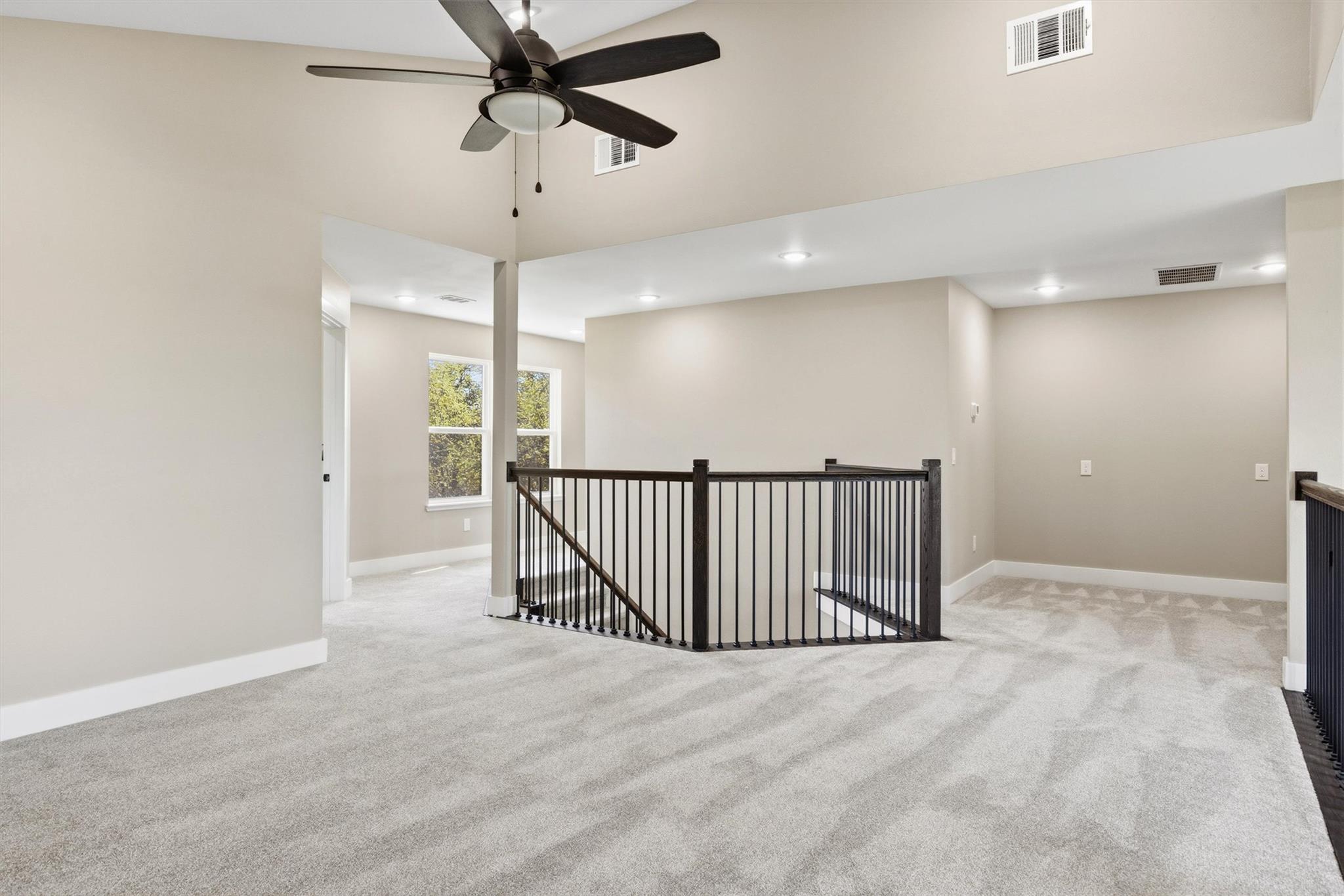 17503 Panorama Dr, Dripping Springs, TX 78620