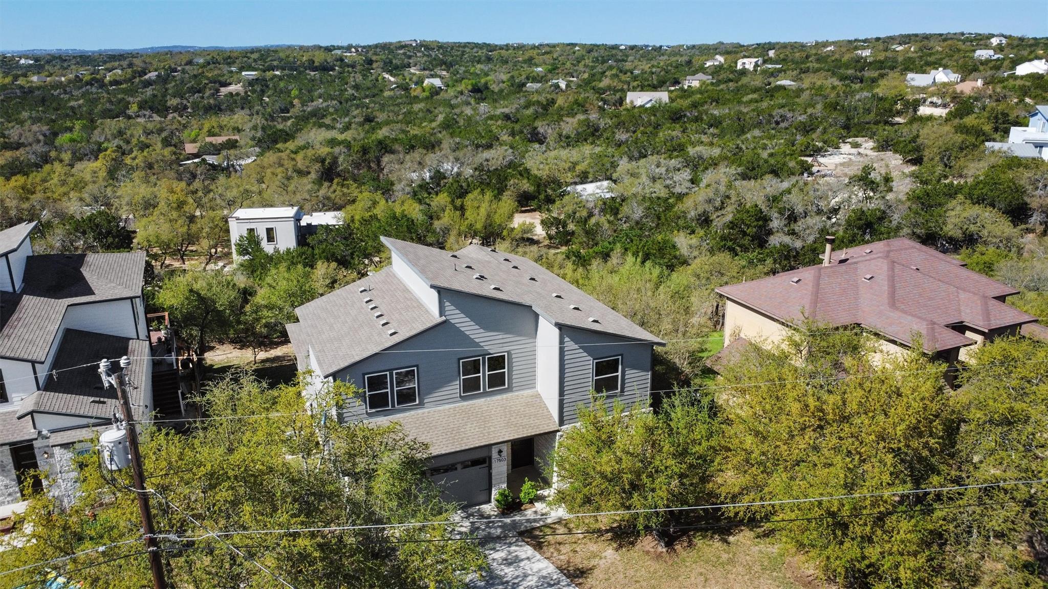 17503 Panorama Dr, Dripping Springs, TX 78620