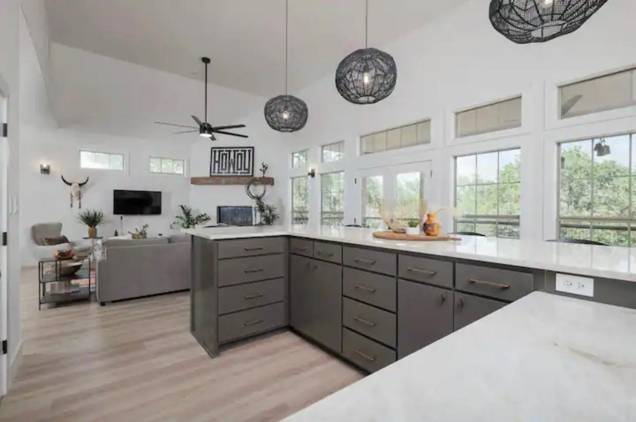 506 Beauchamp Rd, Dripping Springs, TX 78620