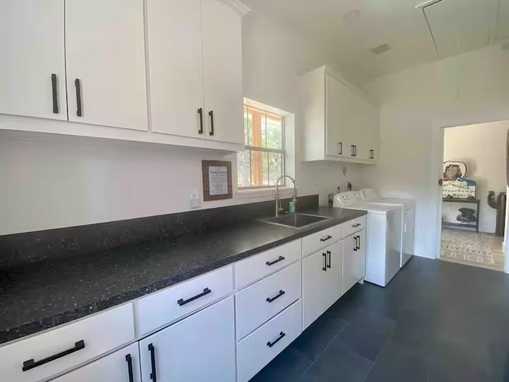 506 Beauchamp Rd, Dripping Springs, TX 78620