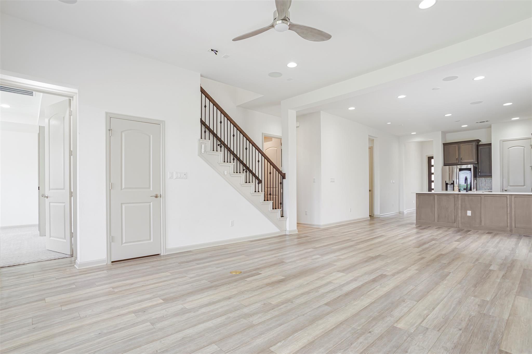 228 Barton Oak Trl, Georgetown, TX 78628