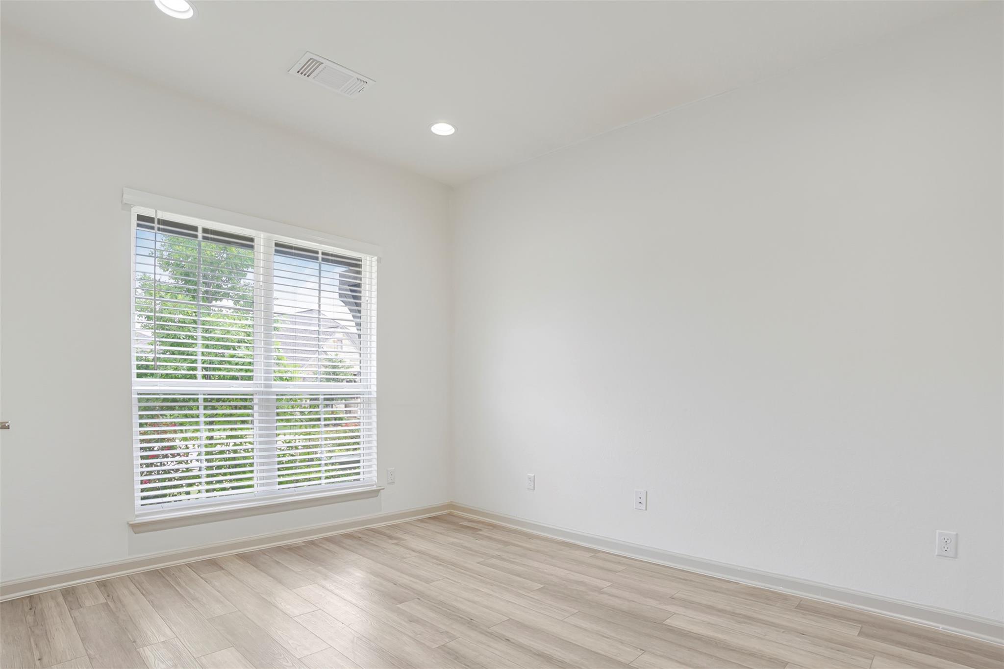 228 Barton Oak Trl, Georgetown, TX 78628