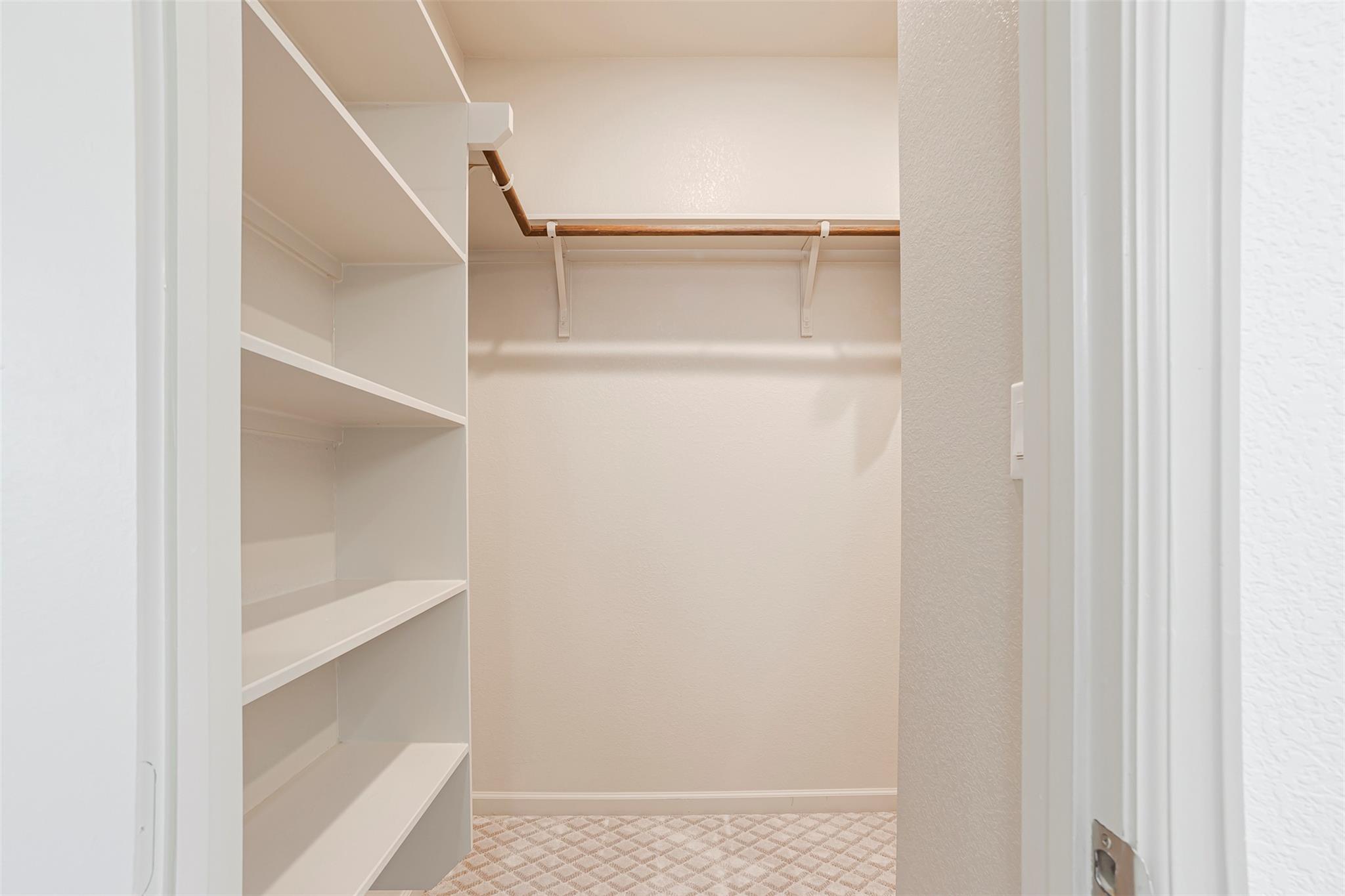 228 Barton Oak Trl, Georgetown, TX 78628